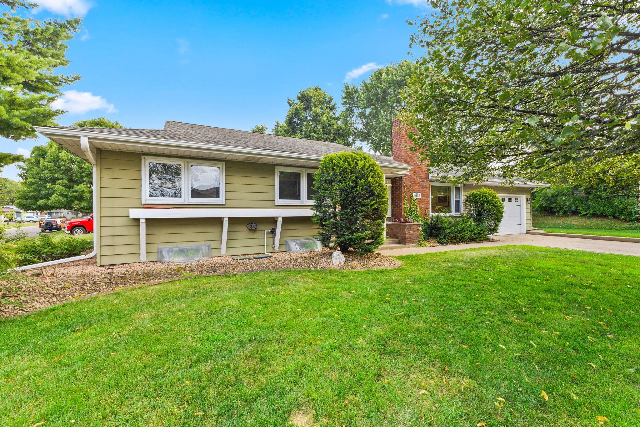 Homes for sale in Mendota Heights, MN | 784 Creek Ave, Mendota Heights, MN 55120 | MLS# 7112305