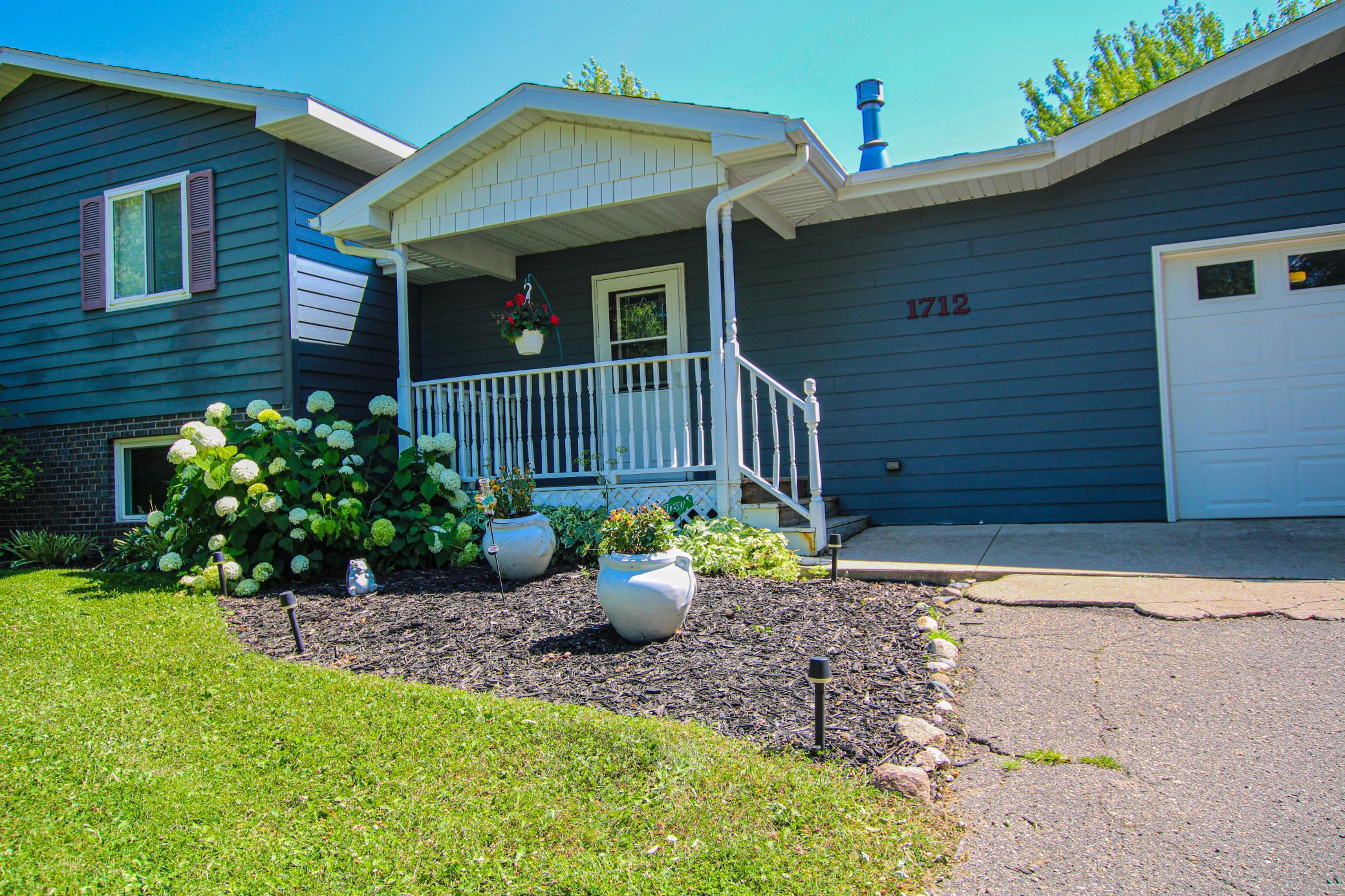 3rd image of 1712 Cranberry Ln Ne, Alexandria, MN 56308 | MLS# 7112318