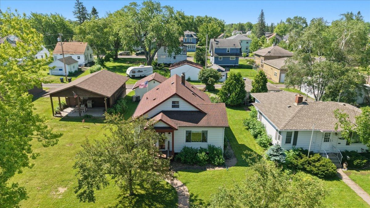 1st image of 816 N 19th St, Superior, WI 54880 | MLS# 7112322