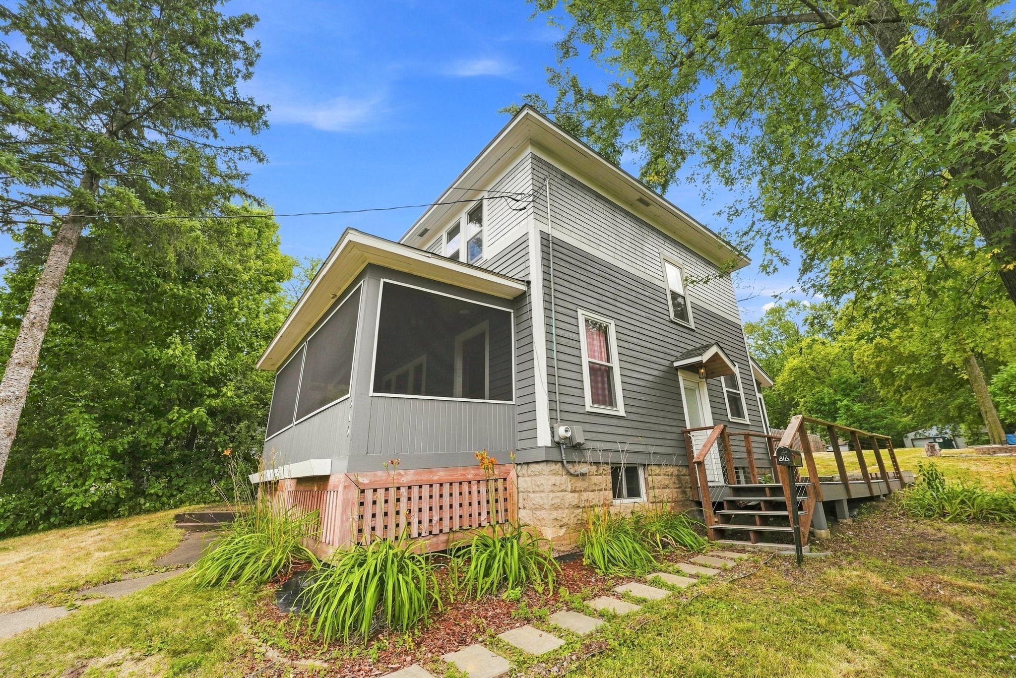 4th image of 816 Vine St, Hudson, WI 54016 | MLS# 7112365