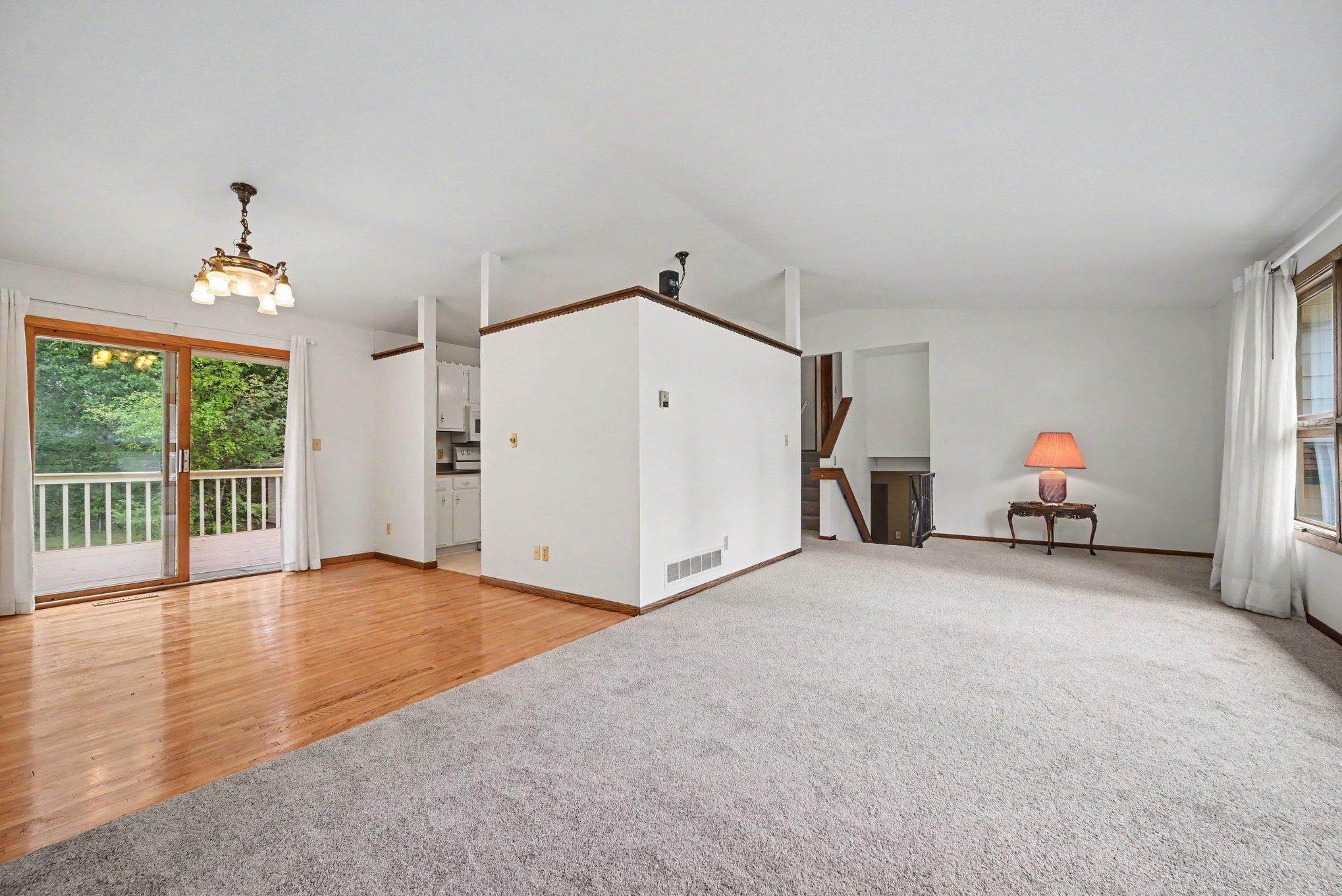 5th image of 1880 Richal Dr, Saint Paul, MN 55125 | MLS# 7112370