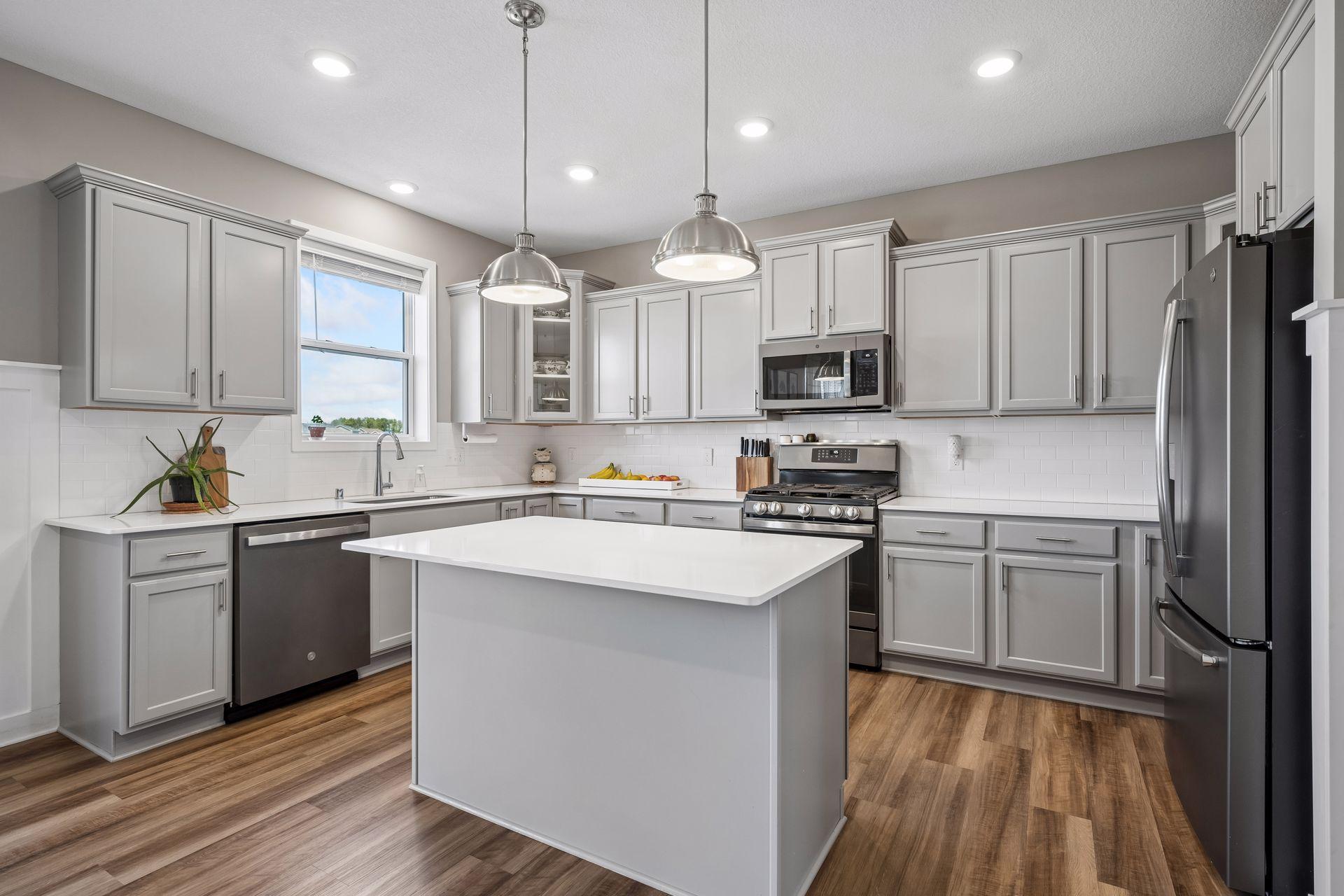 3rd image of 19302 Meadow View Ln, Maple Grove, MN 55311 | MLS# 7112379