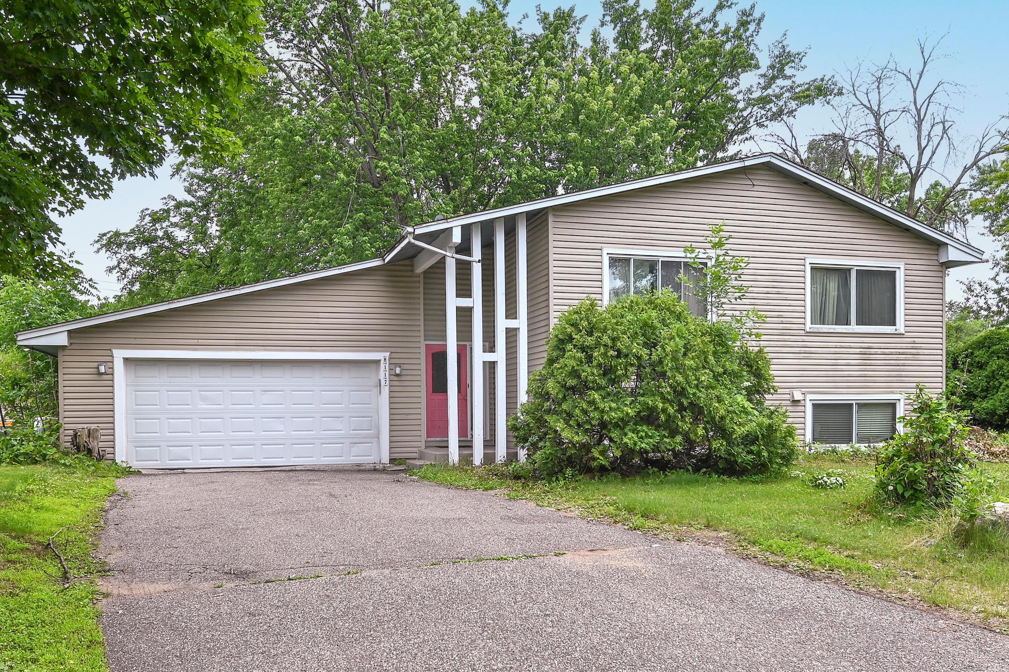 1st image of 8117 Sunkist Cir, Brooklyn Park, MN 55444 | MLS# 7112391