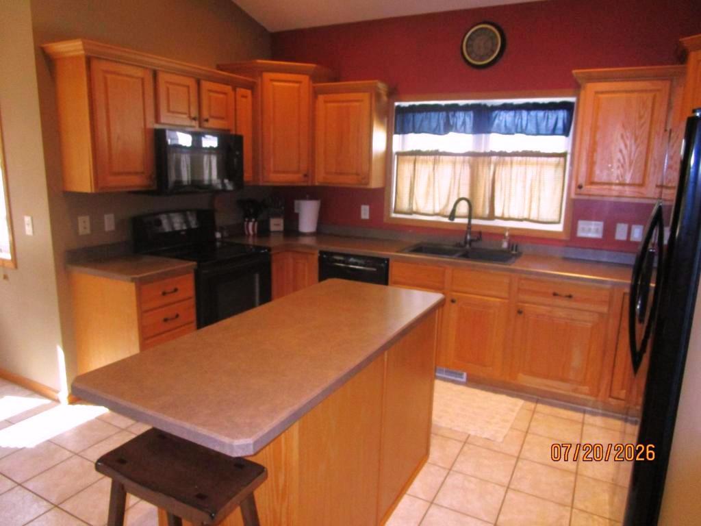 2nd image of 741 9th St Sw, Pine Island, MN 55963 | MLS# 7112425