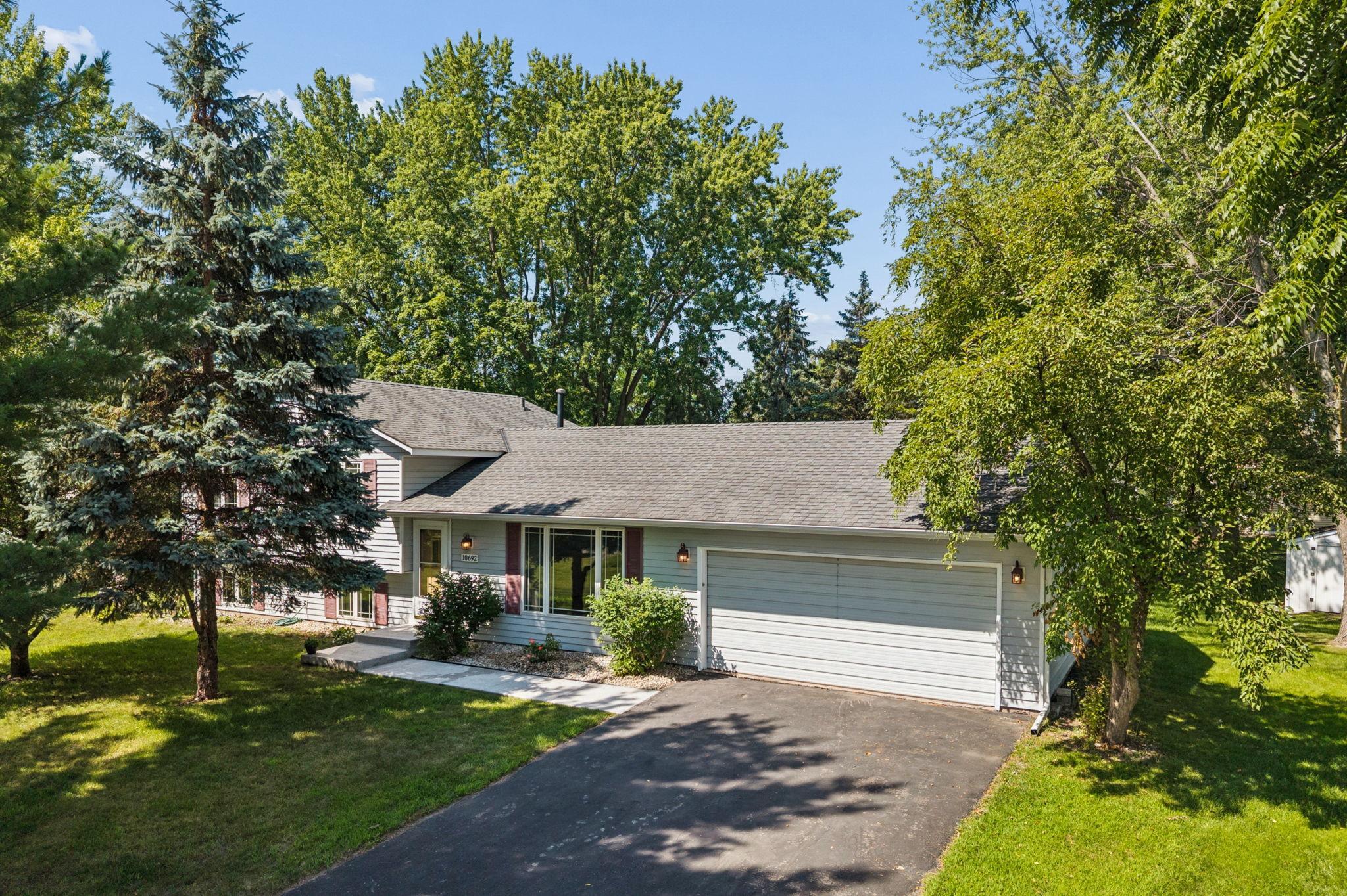 2nd image of 10692 104th Pl N, Maple Grove, MN 55369 | MLS# 7112442