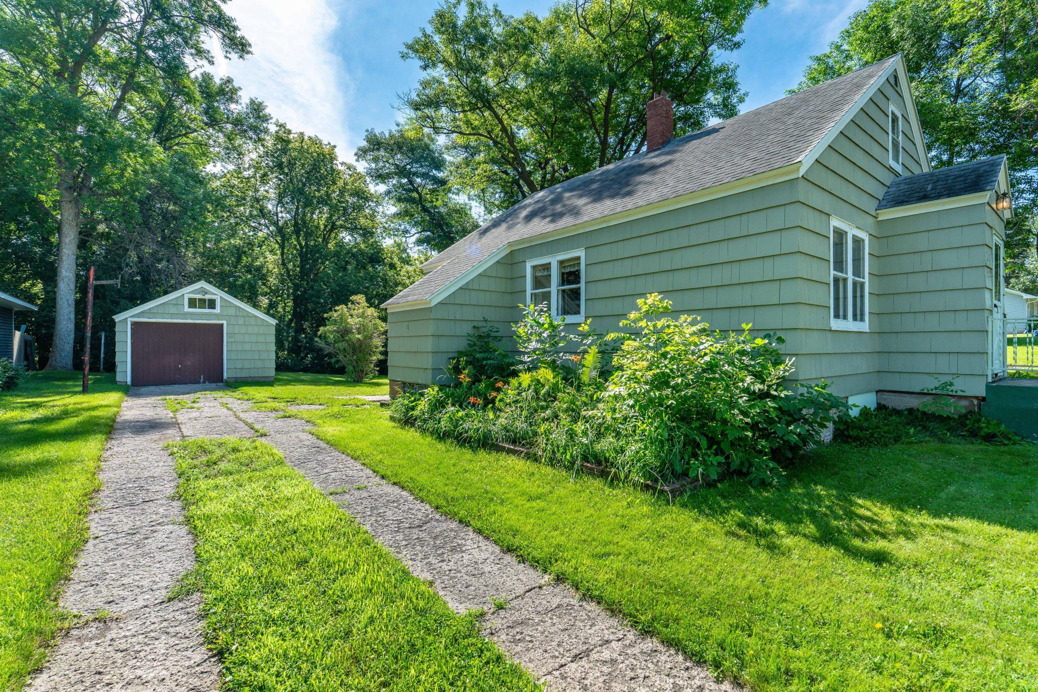4th image of 211 5Th St Se, Pelican Rapids, MN 56572 | MLS# 7112509
