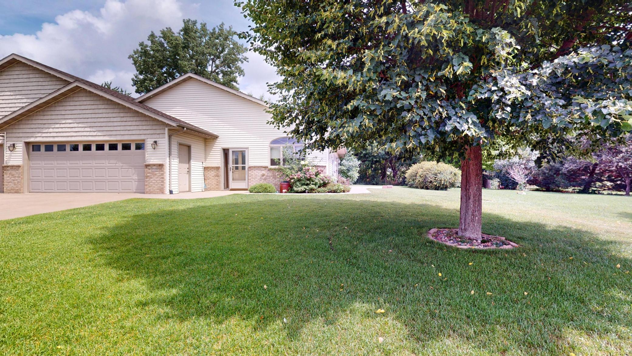 2nd image of 1802 Crystal Dr, Albert Lea, MN 56007 | MLS# 7112537