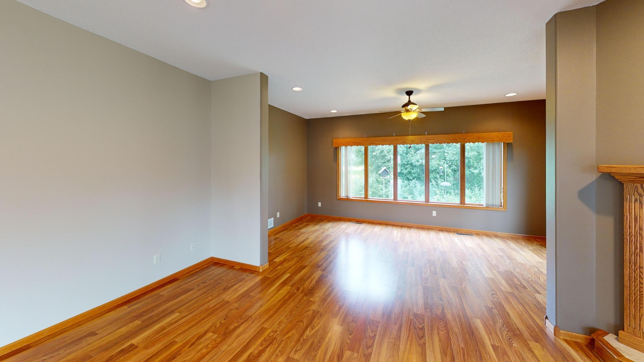 4th image of 1802 Crystal Dr, Albert Lea, MN 56007 | MLS# 7112537