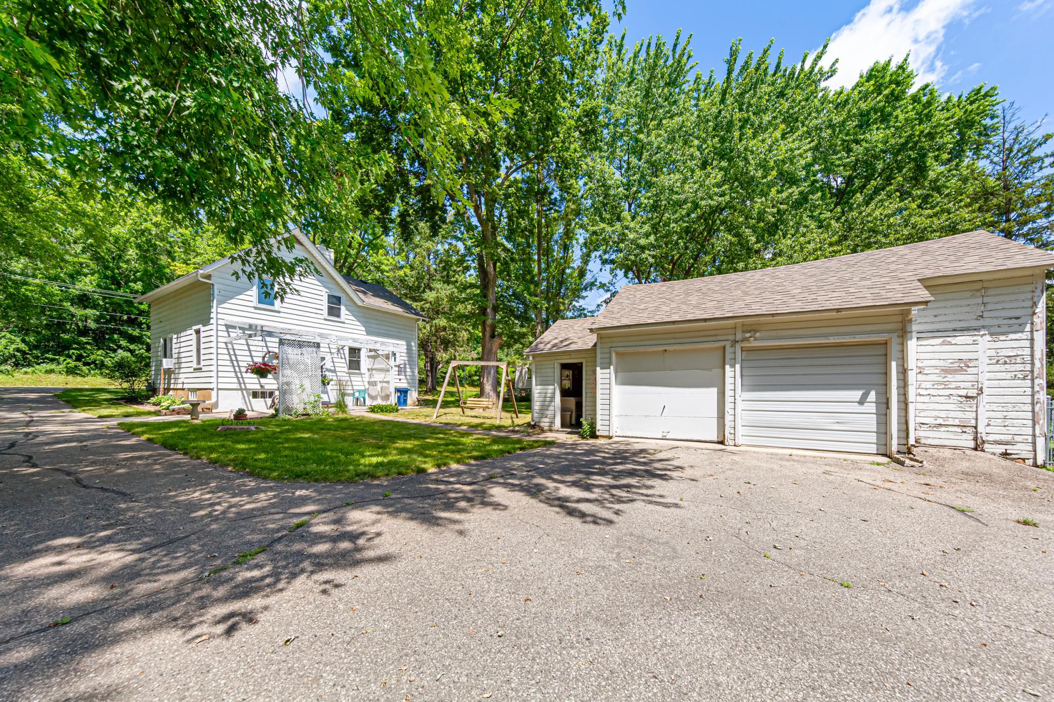 35th image of 545 Willow St, Faribault, MN 55021 | MLS# 7112560