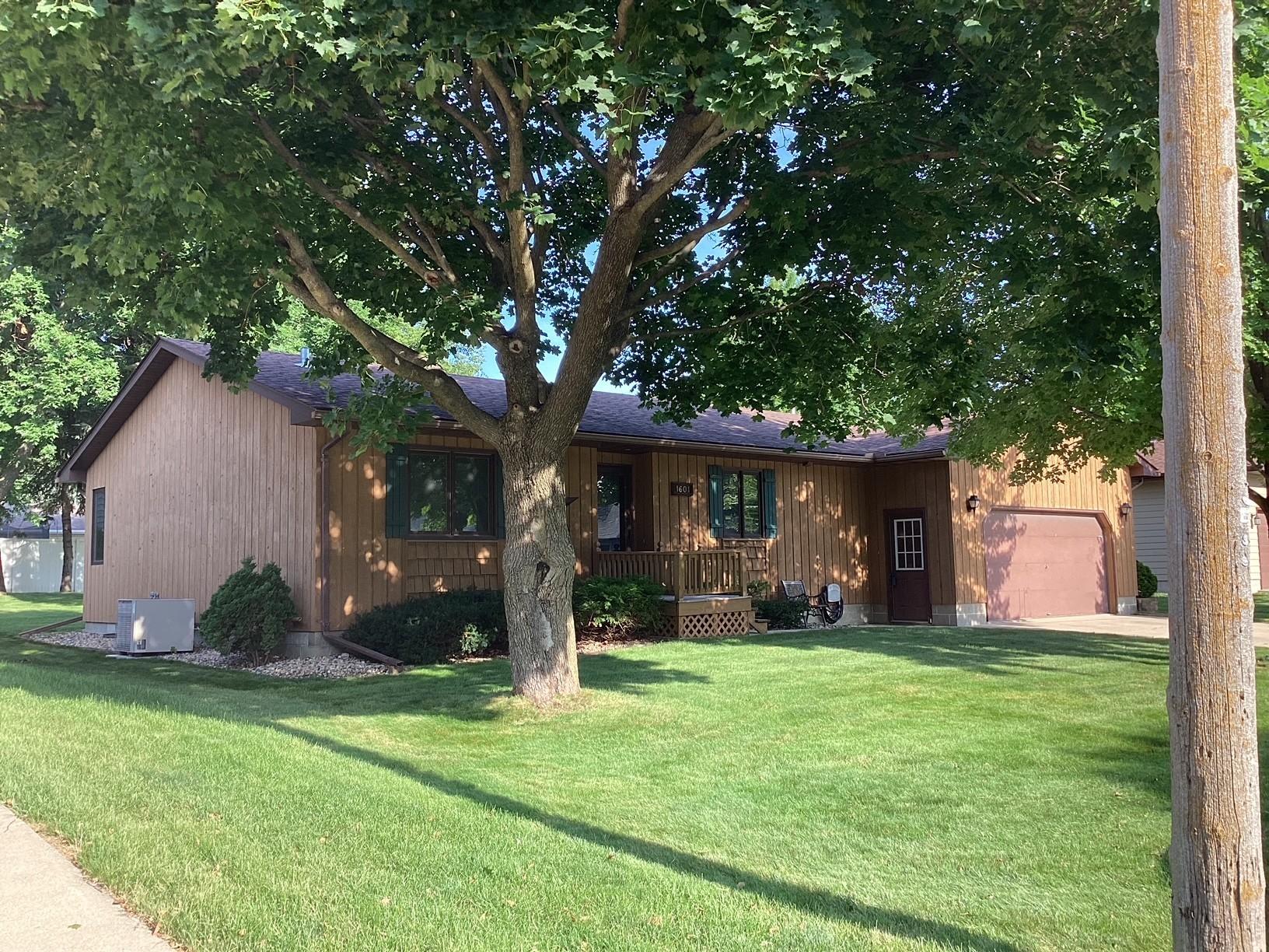 3rd image of 1601 Cheryl Ave, Albert Lea, MN 56007 | MLS# 7112603