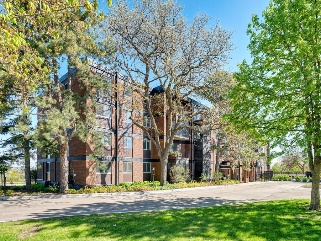 1st image of 334 Cherokee Ave #201, Saint Paul, MN 55107 | MLS# 7112604