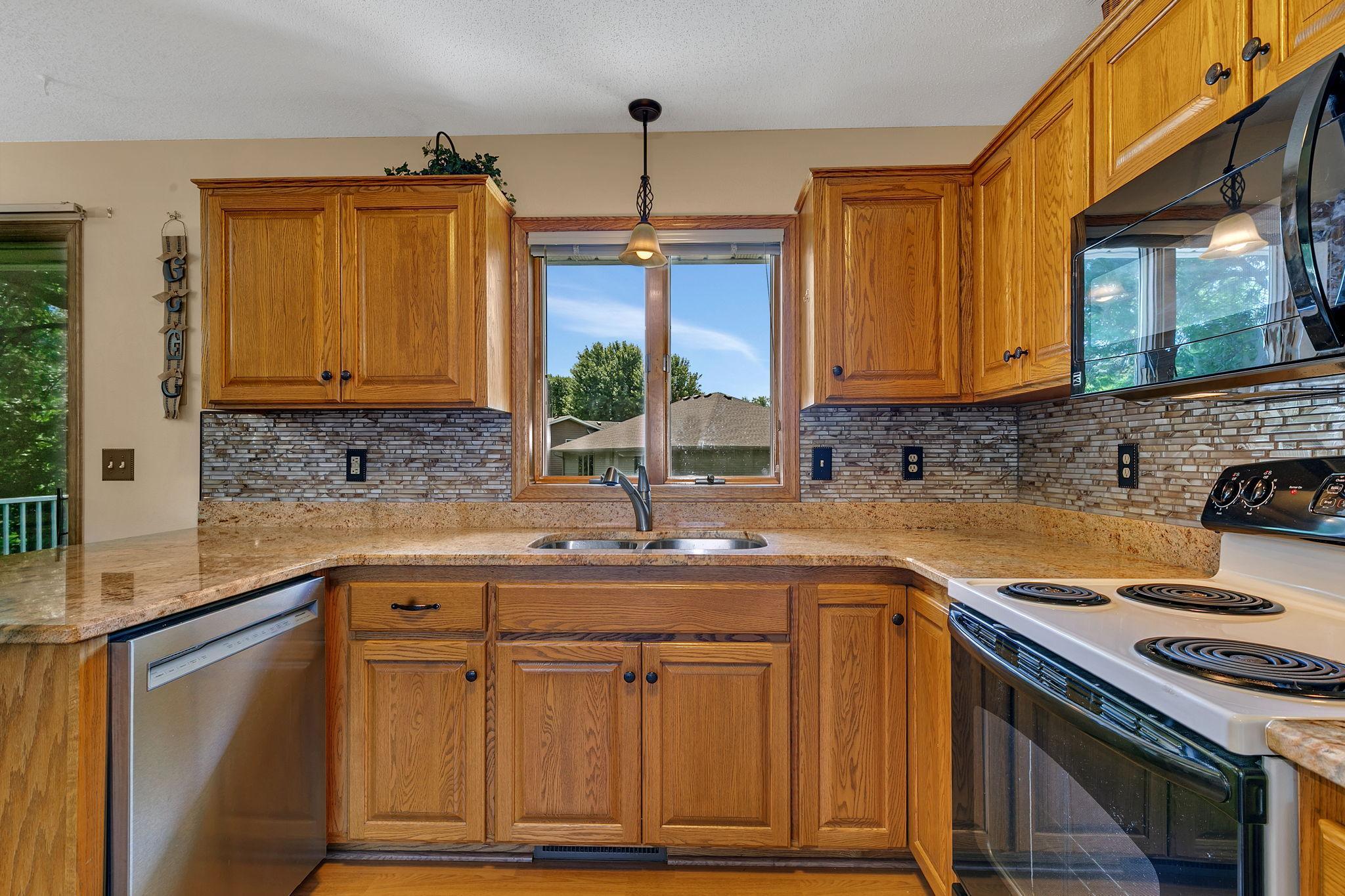 4th image of 416 13Th St N, Sauk Rapids, MN 56379 | MLS# 7112612