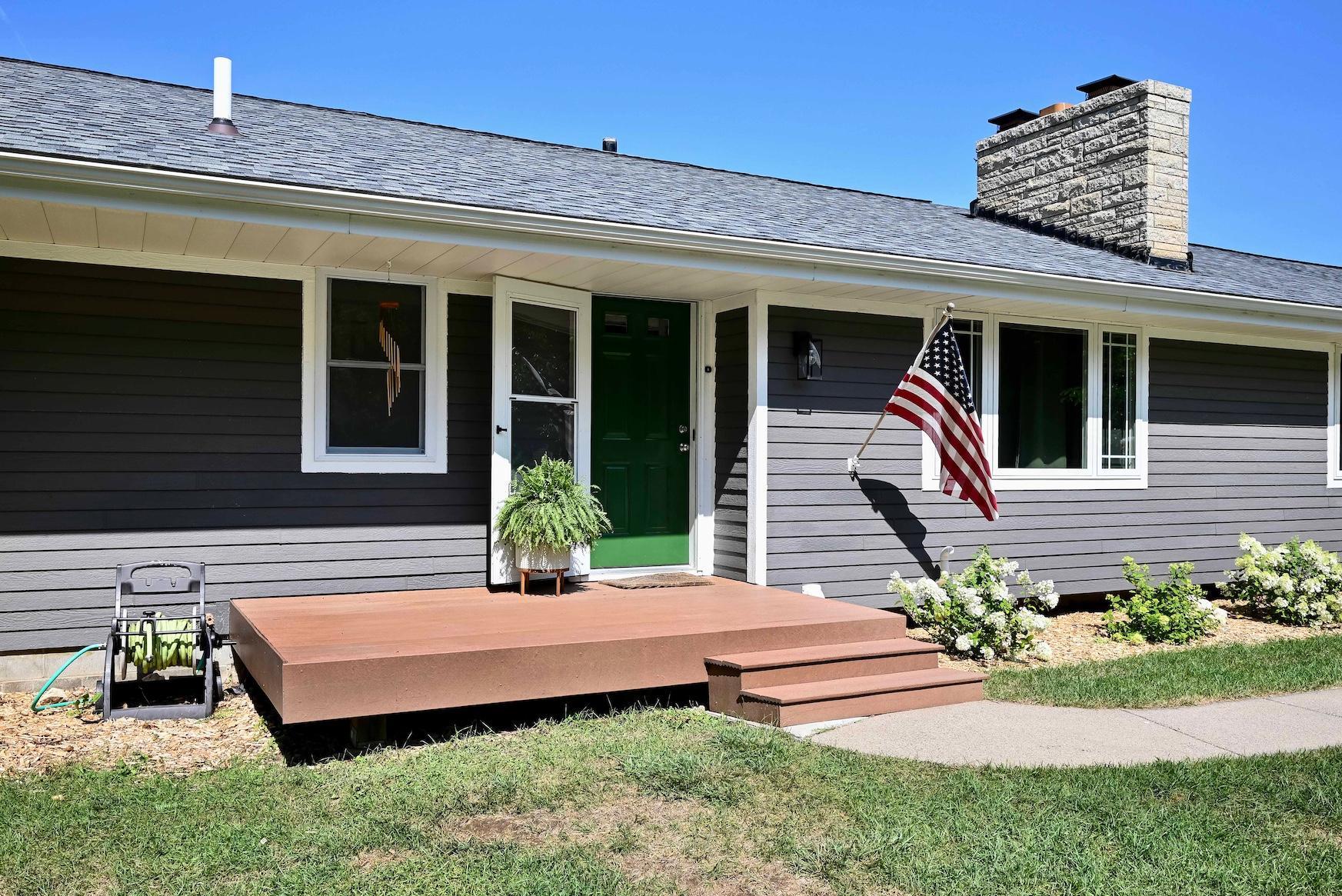 2nd image of 1260 Wincrest Dr, Winona, MN 55987 | MLS# 7112622