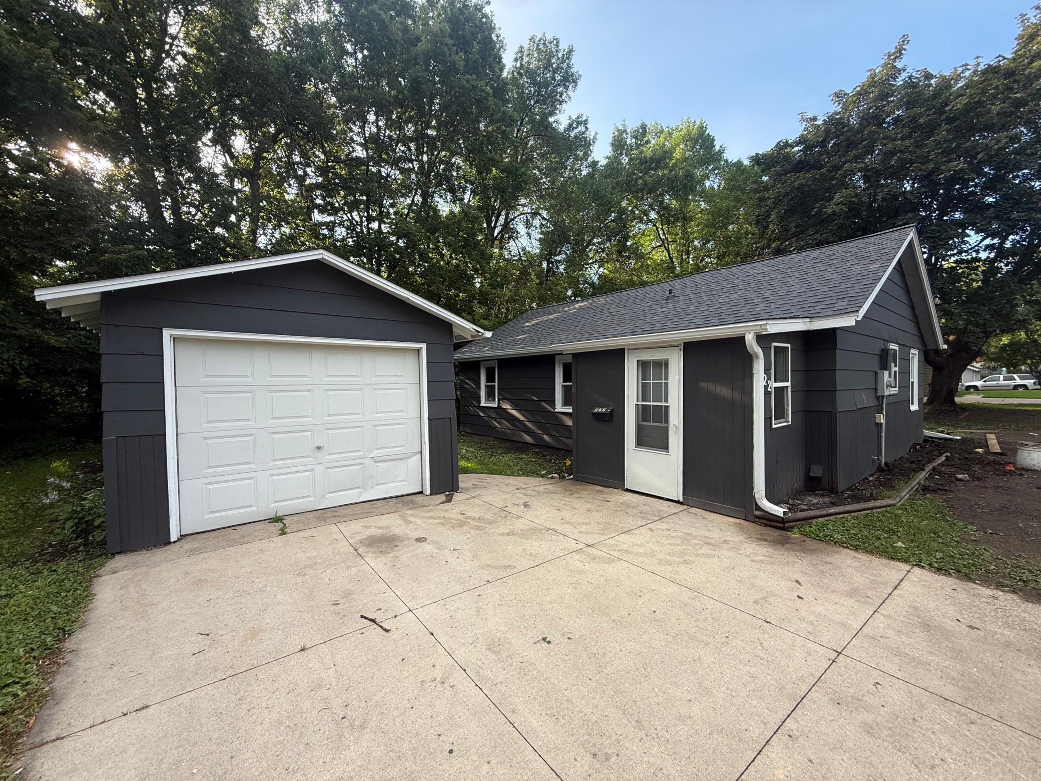 1st image of 722 11th St Nw, Willmar, MN 56201 | MLS# 7112670