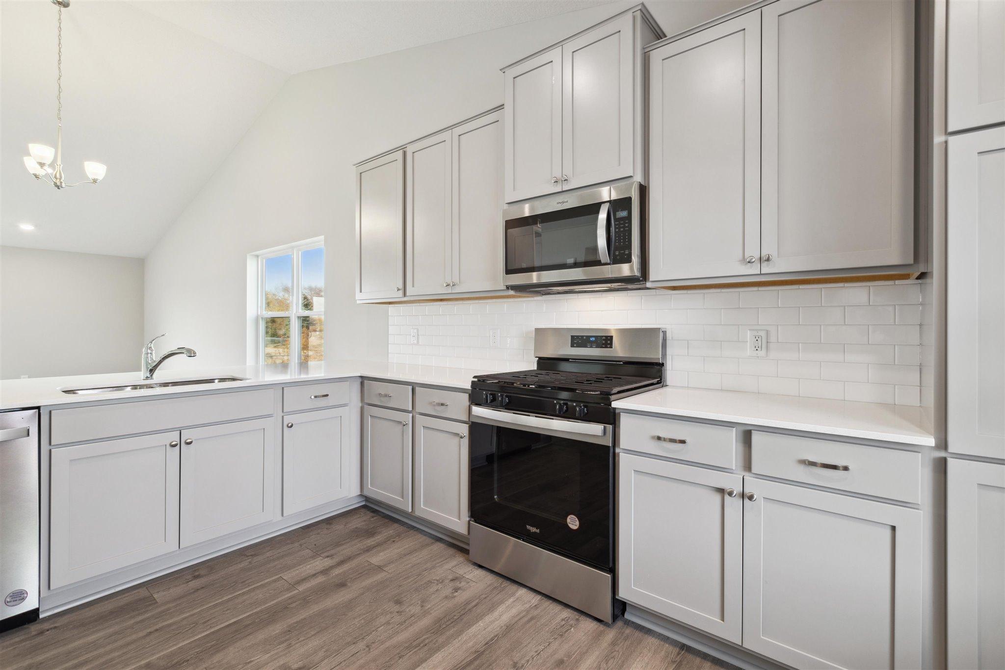 2nd image of 7631 Marquette Ave Ne, Elk River, MN 55330 | MLS# 7112690