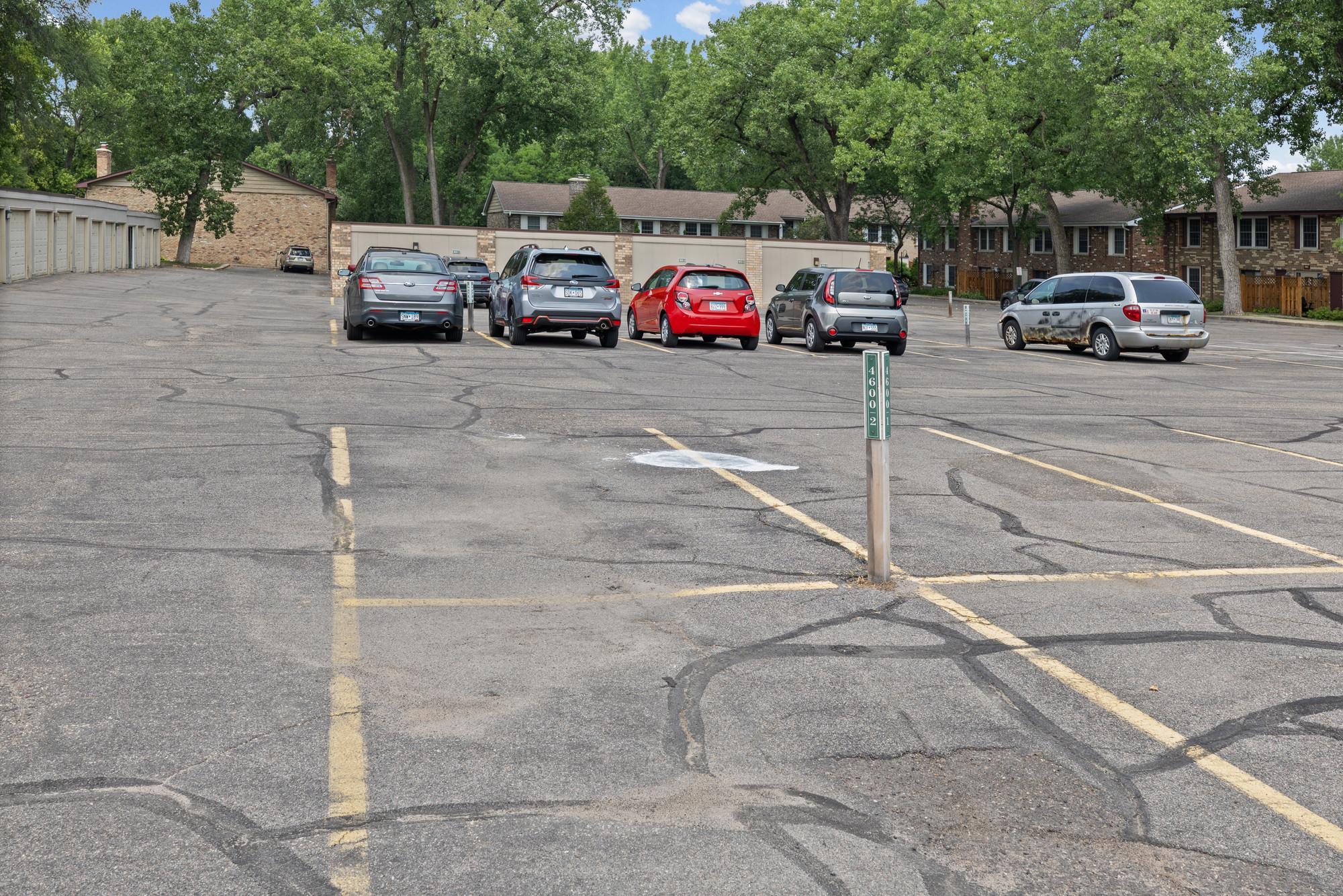 2nd image of 4600 Cedar Lake Rd S, Saint Louis Park, MN 55416