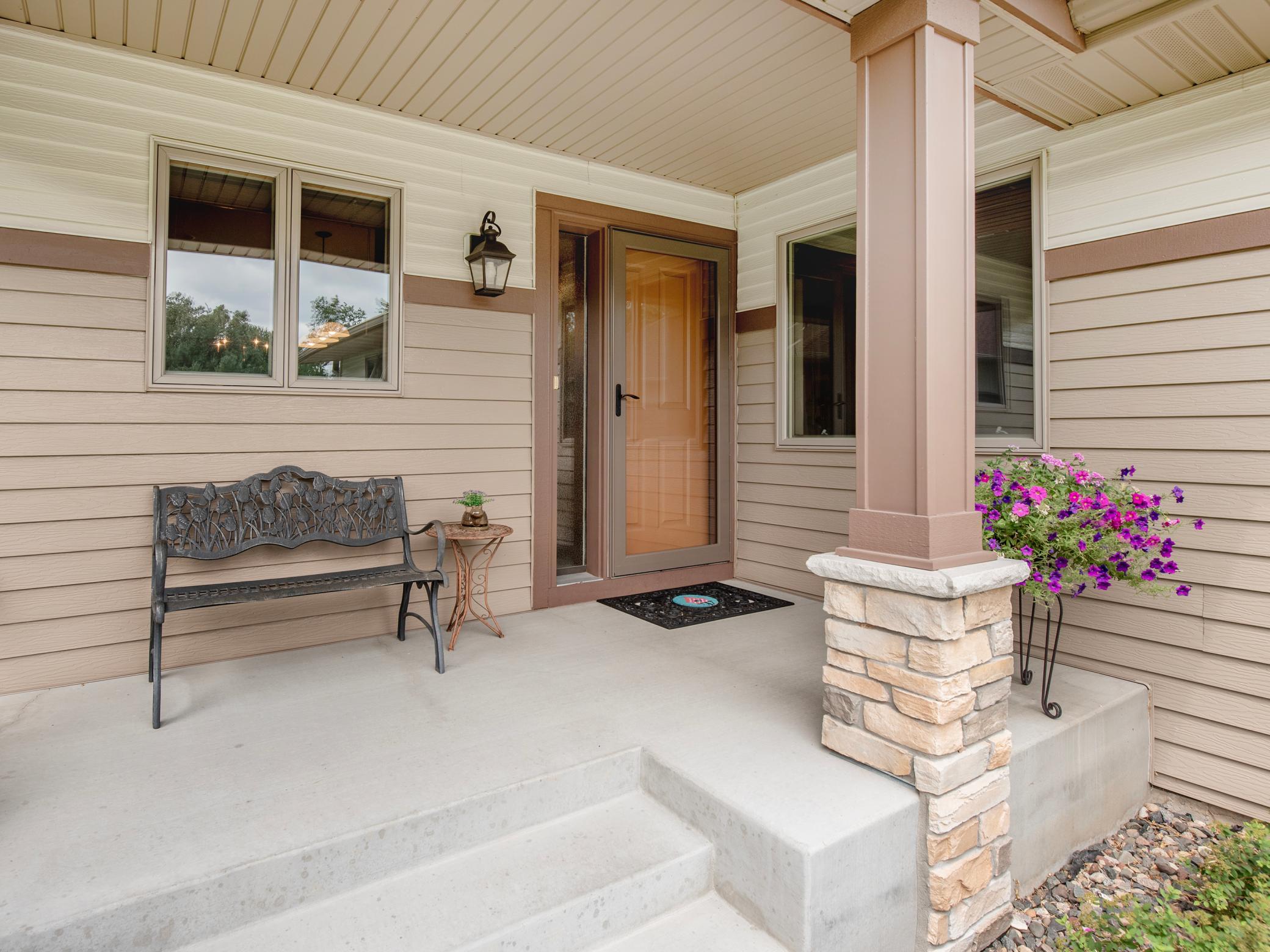 4th image of 2621 Cardinal Ct, Saint Paul, MN 55109 | MLS# 7112718