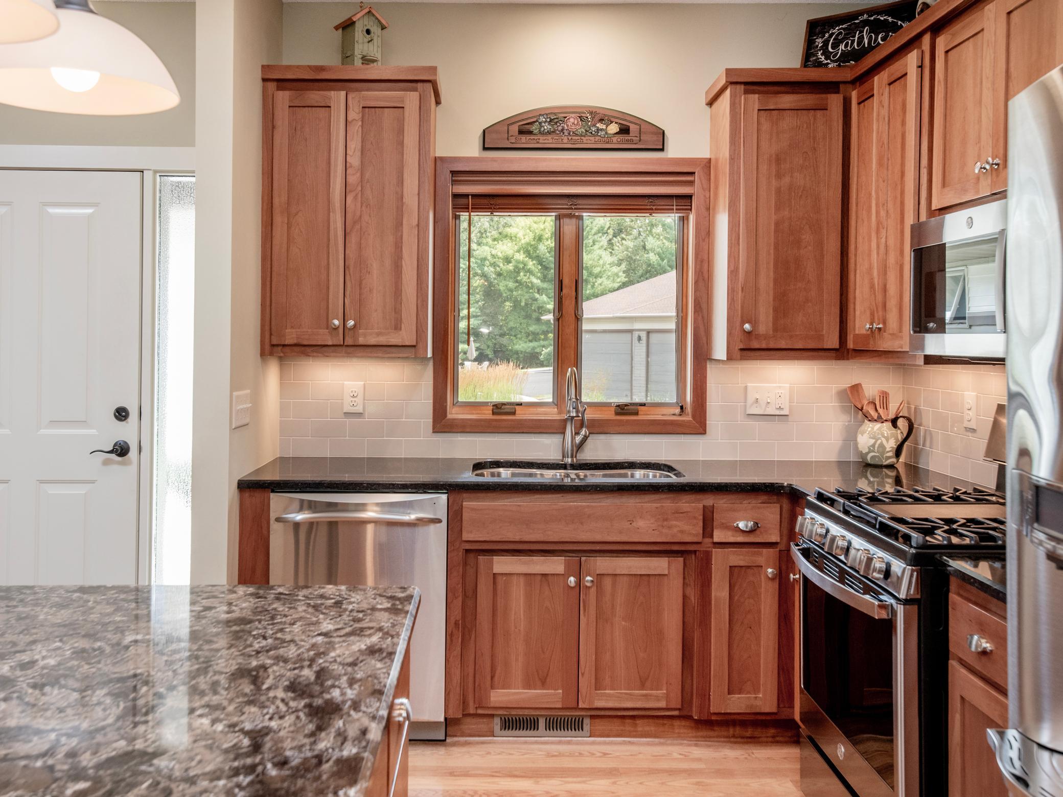5th image of 2621 Cardinal Ct, Saint Paul, MN 55109 | MLS# 7112718