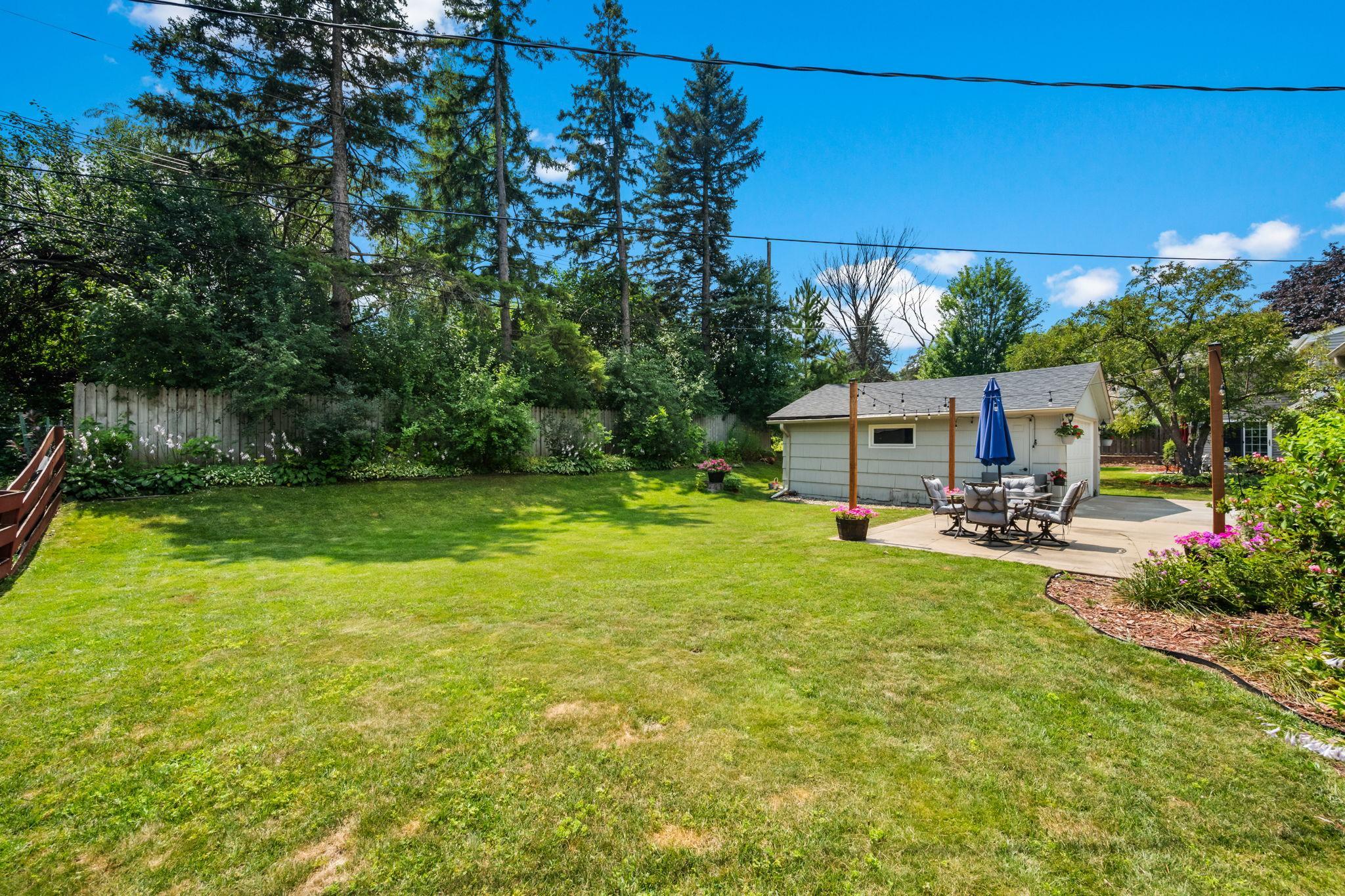 26th image of 8117 33rd Pl N, Crystal, MN 55427 | MLS# 7112734