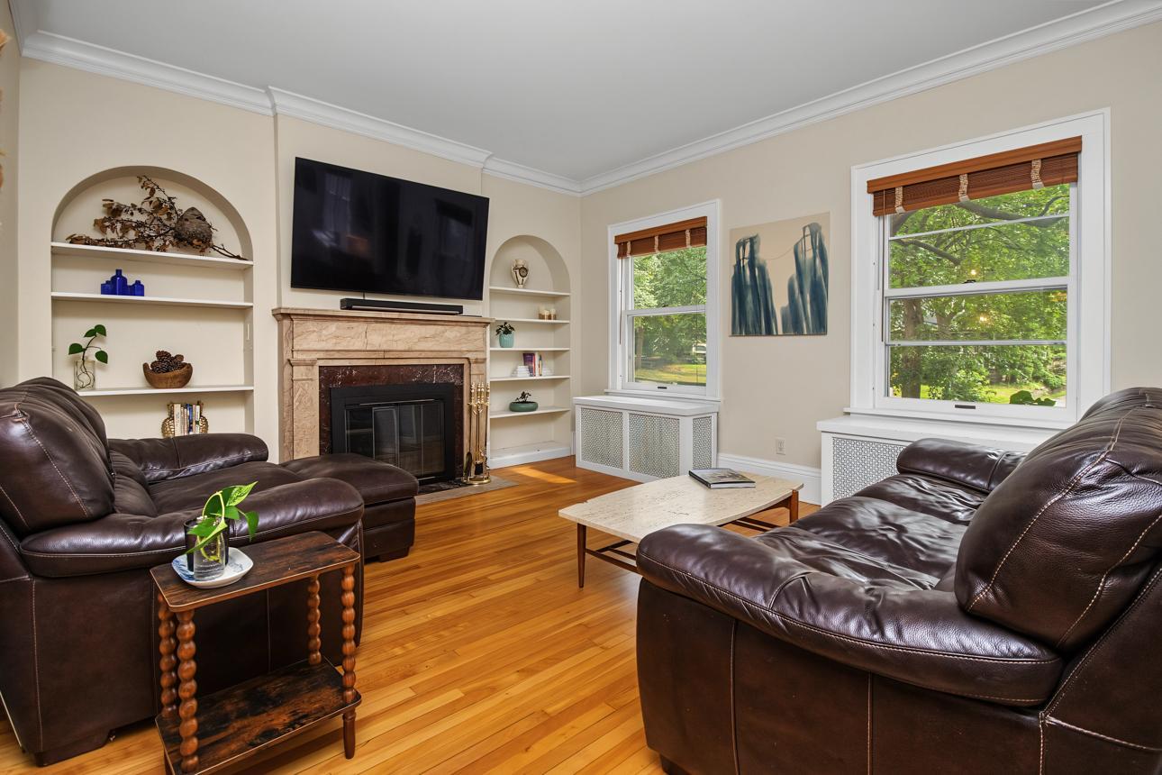 5th image of 899 Osceola Ave, Saint Paul, MN 55105 | MLS# 7112765