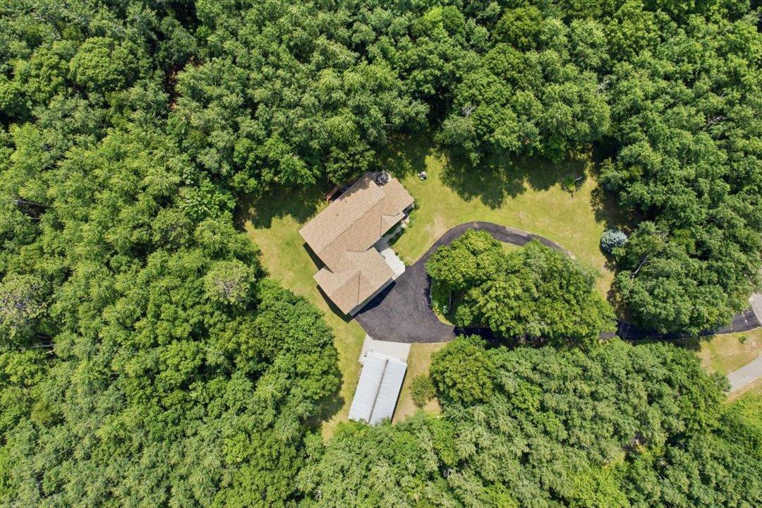 3rd image of 10157 Pin Oak Ln, Brainerd, MN 56401 | MLS# 7112778