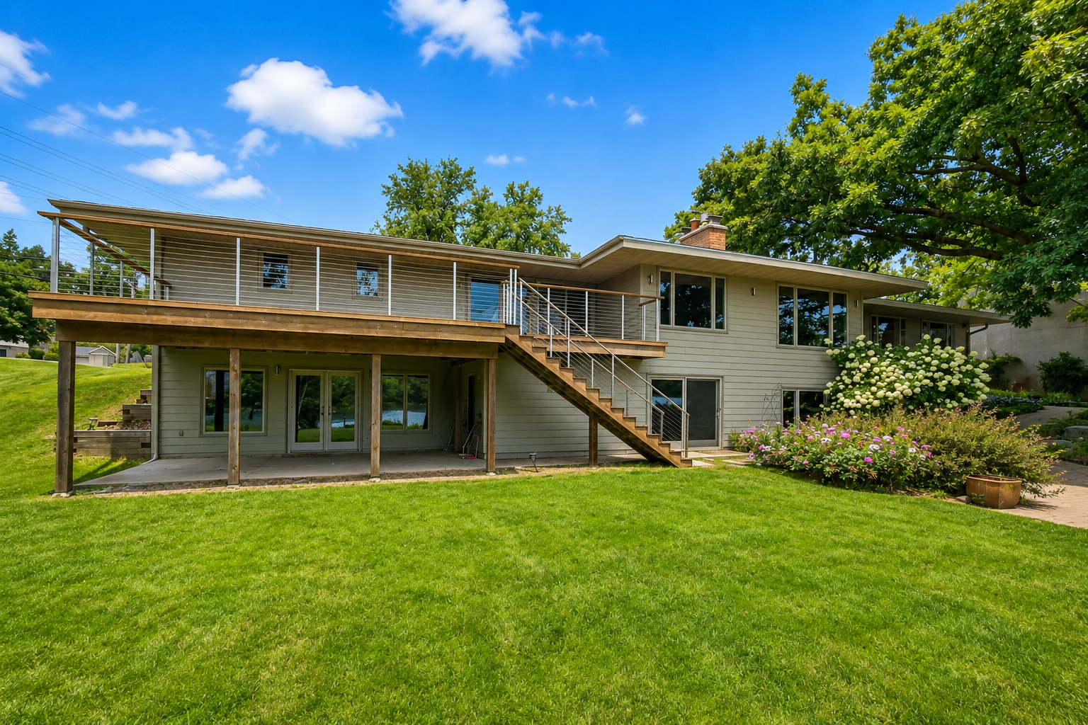 2nd image of 14017 Frontier Ln, Burnsville, MN 55337 | MLS# 7112787