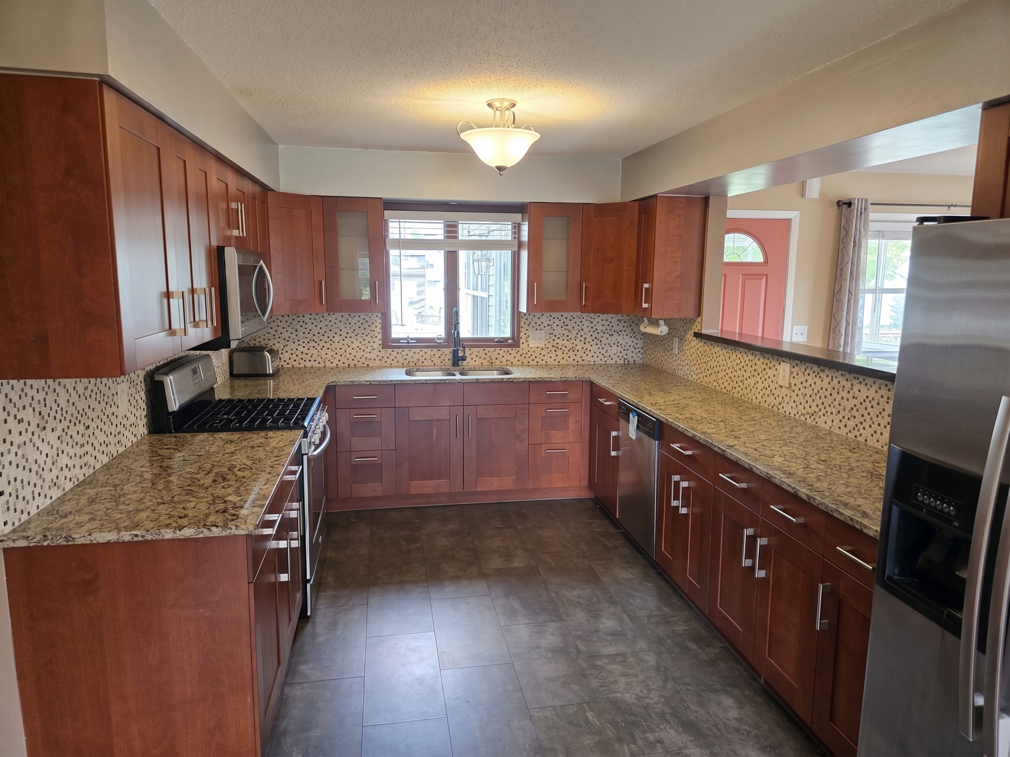 4th image of 20483 Hamburg Ave, Lakeville, MN 55044 | MLS# 7112789