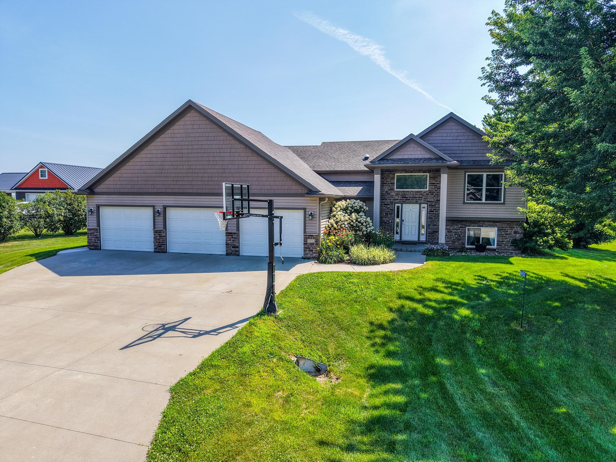 2nd image of 60722 254th Ave, Mantorville, MN 55955 | MLS# 7112798