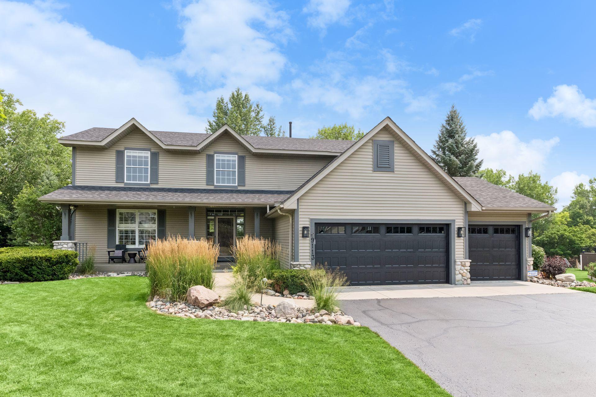 1st image of 9113 Sunnyvale Dr, Chanhassen, MN 55317 | MLS# 7112830