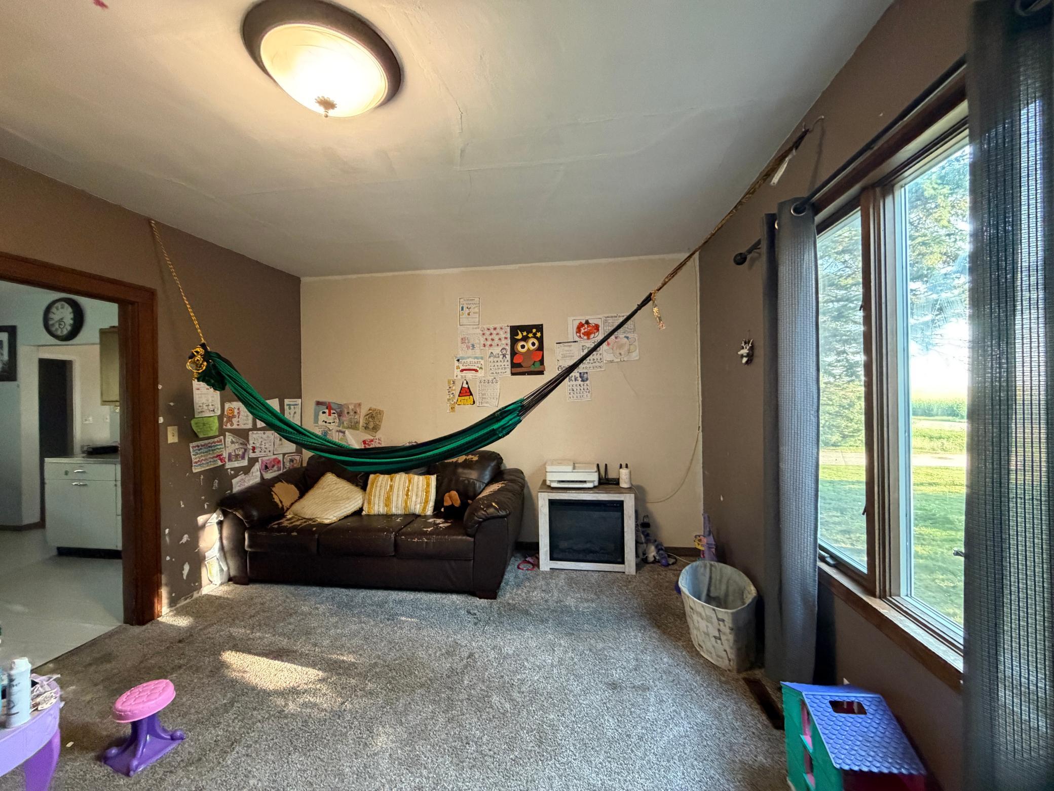 5th image of 194 40Th Ave, Hills, MN 56138 | MLS# 7112869