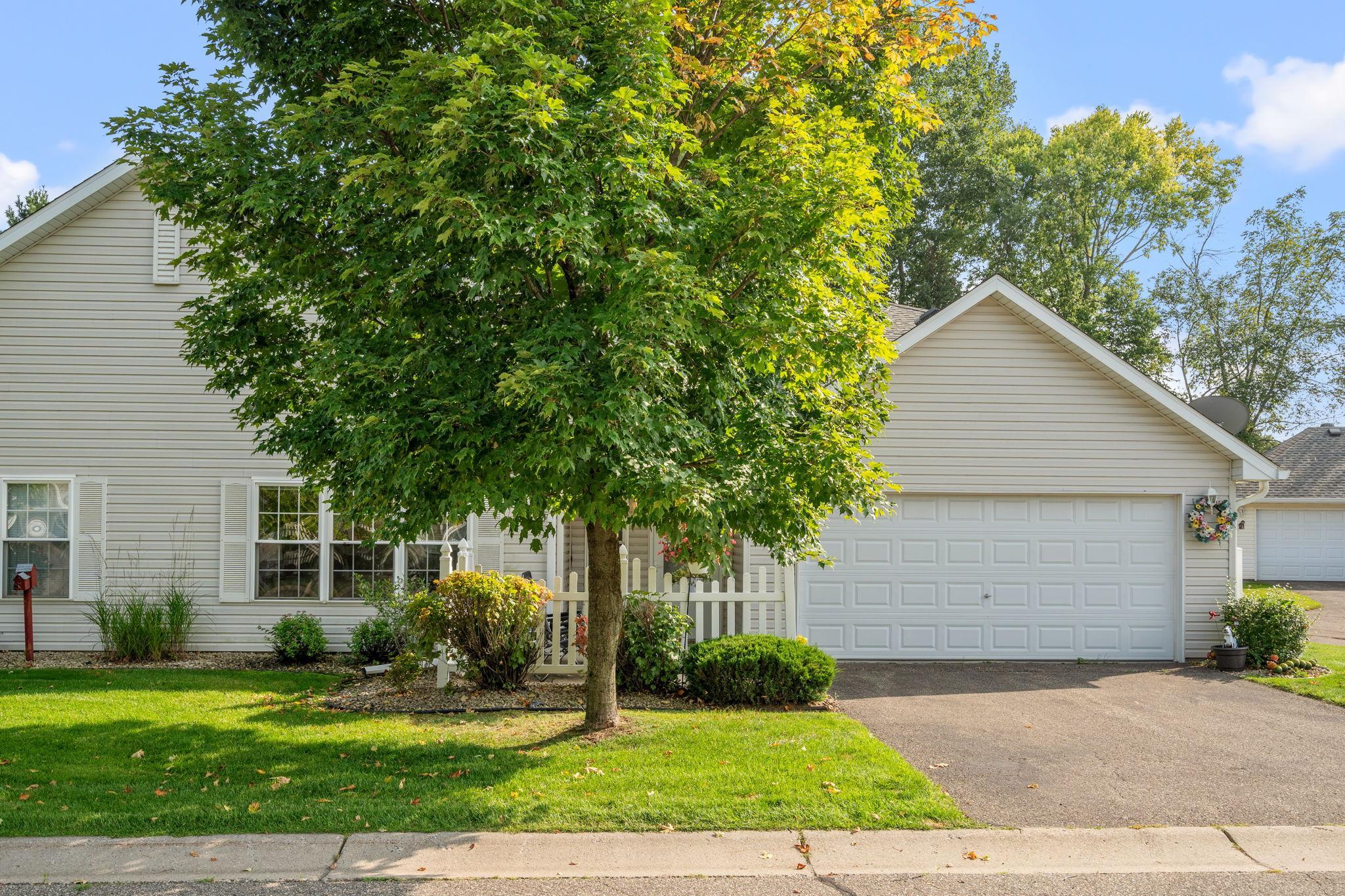 3rd image of 6866 Blackhawk Trl #12, Inver Grove Heights, MN 55077 | MLS# 7112890