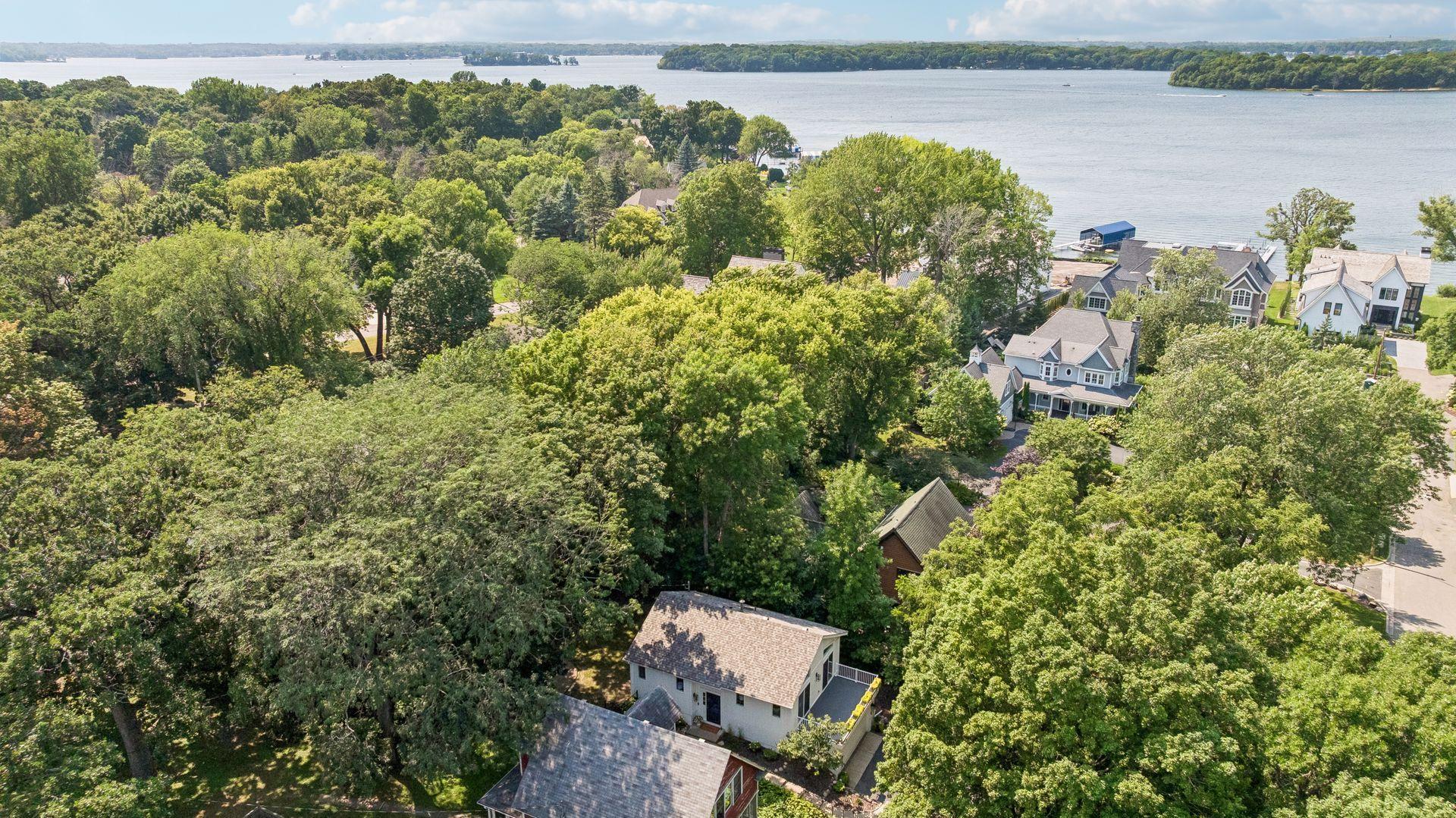 1st image of 20475 Summerville Rd, Excelsior, MN 55331 | MLS# 7112939