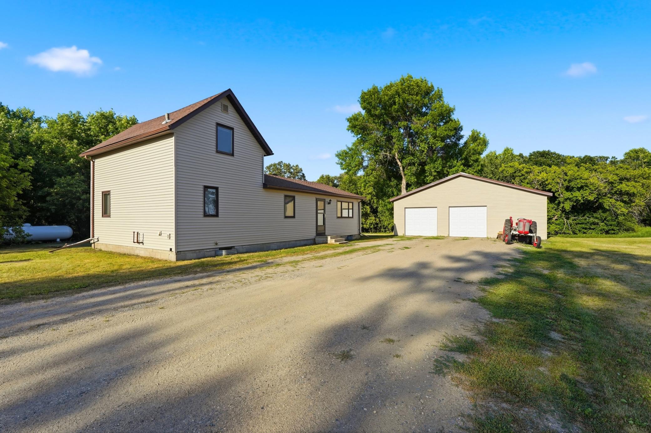 Homes for sale in Crookston, MN | 707 Washington Ave, Crookston, MN 56716 | MLS# 7112947