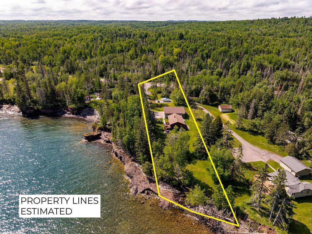 3rd image of 1690 Hwy 61, Two Harbors, MN 55616 | MLS# 7112949