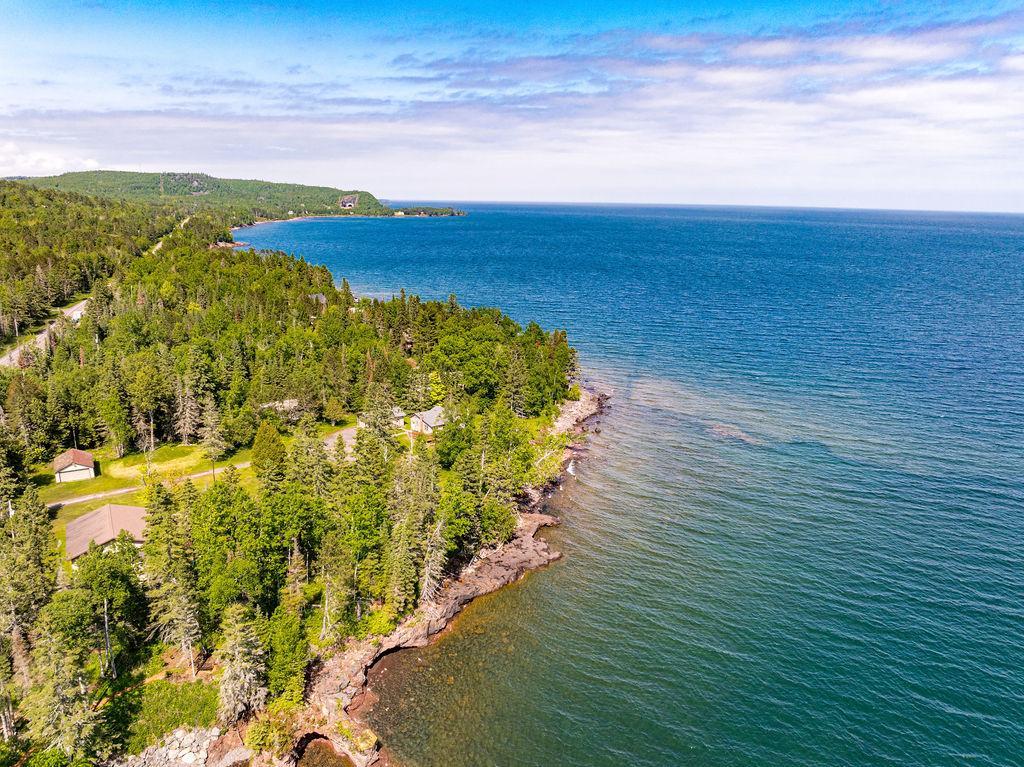 4th image of 1690 Hwy 61, Two Harbors, MN 55616 | MLS# 7112949