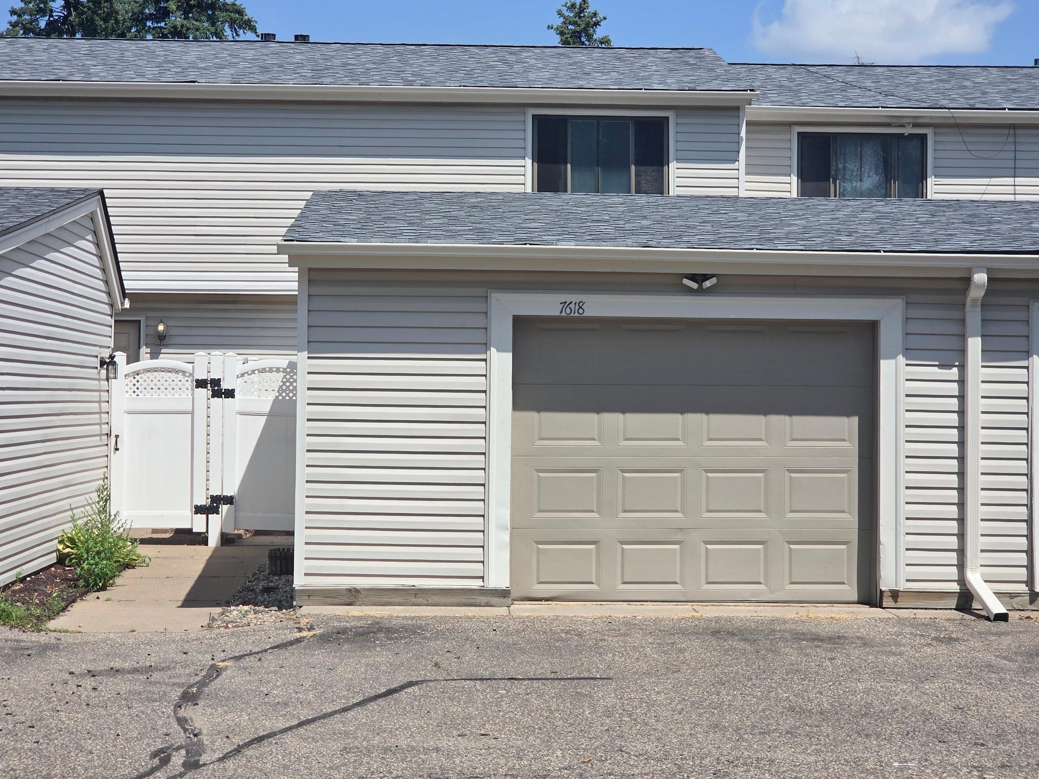 2nd image of 7618 Hampshire Ave N, Brooklyn Park, MN 55428 | MLS# 7113007