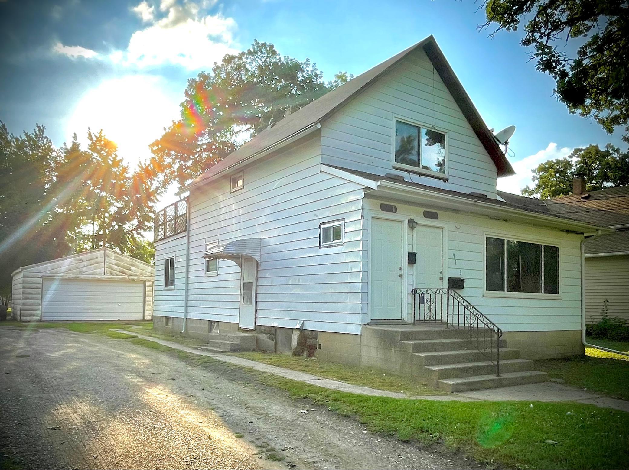 1st image of 918 Jefferson Ave, Albert Lea, MN 56007 | MLS# 7113049