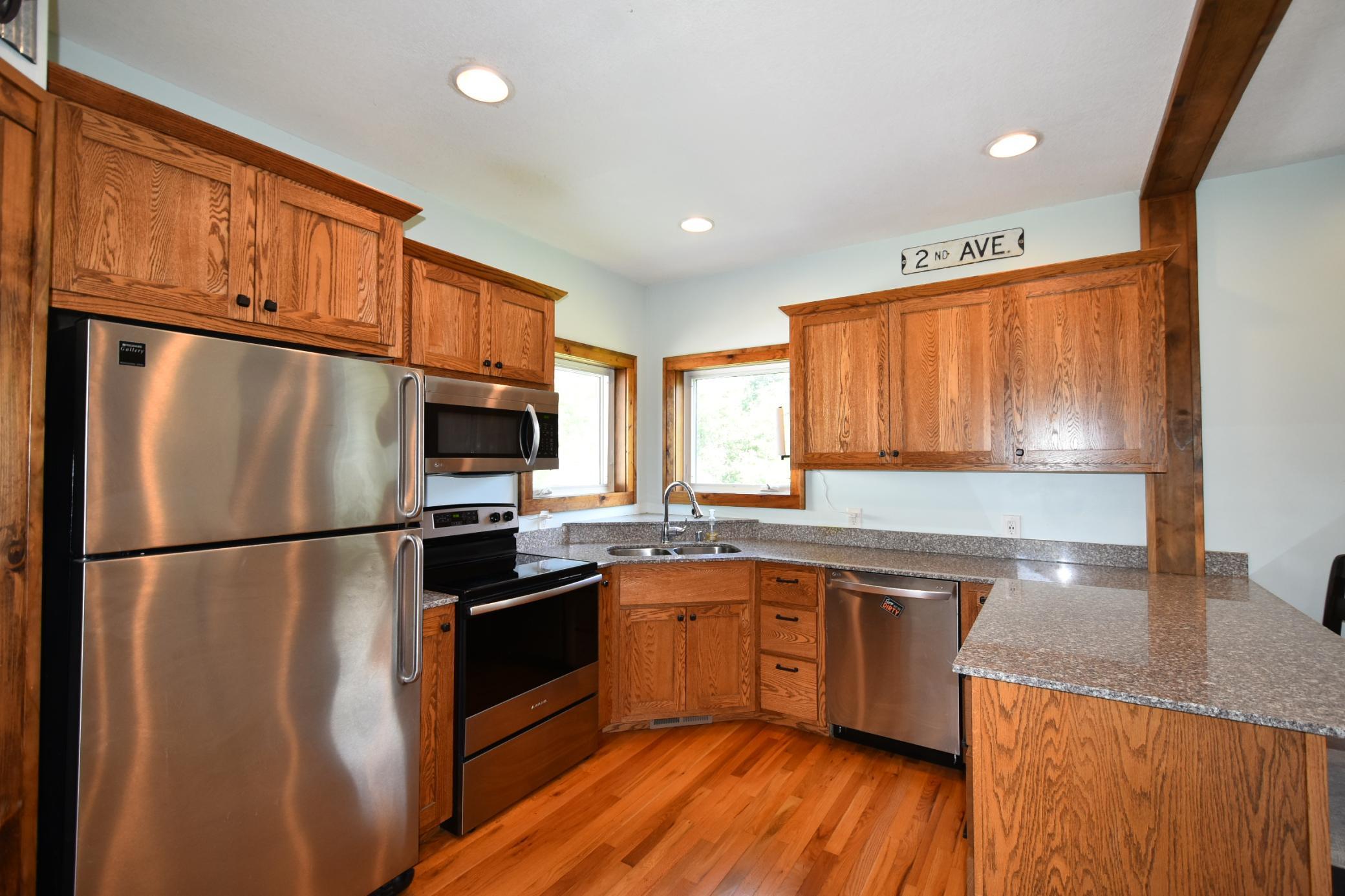 4th image of 342 2Nd Ave, Zumbrota, MN 55992 | MLS# 7113079
