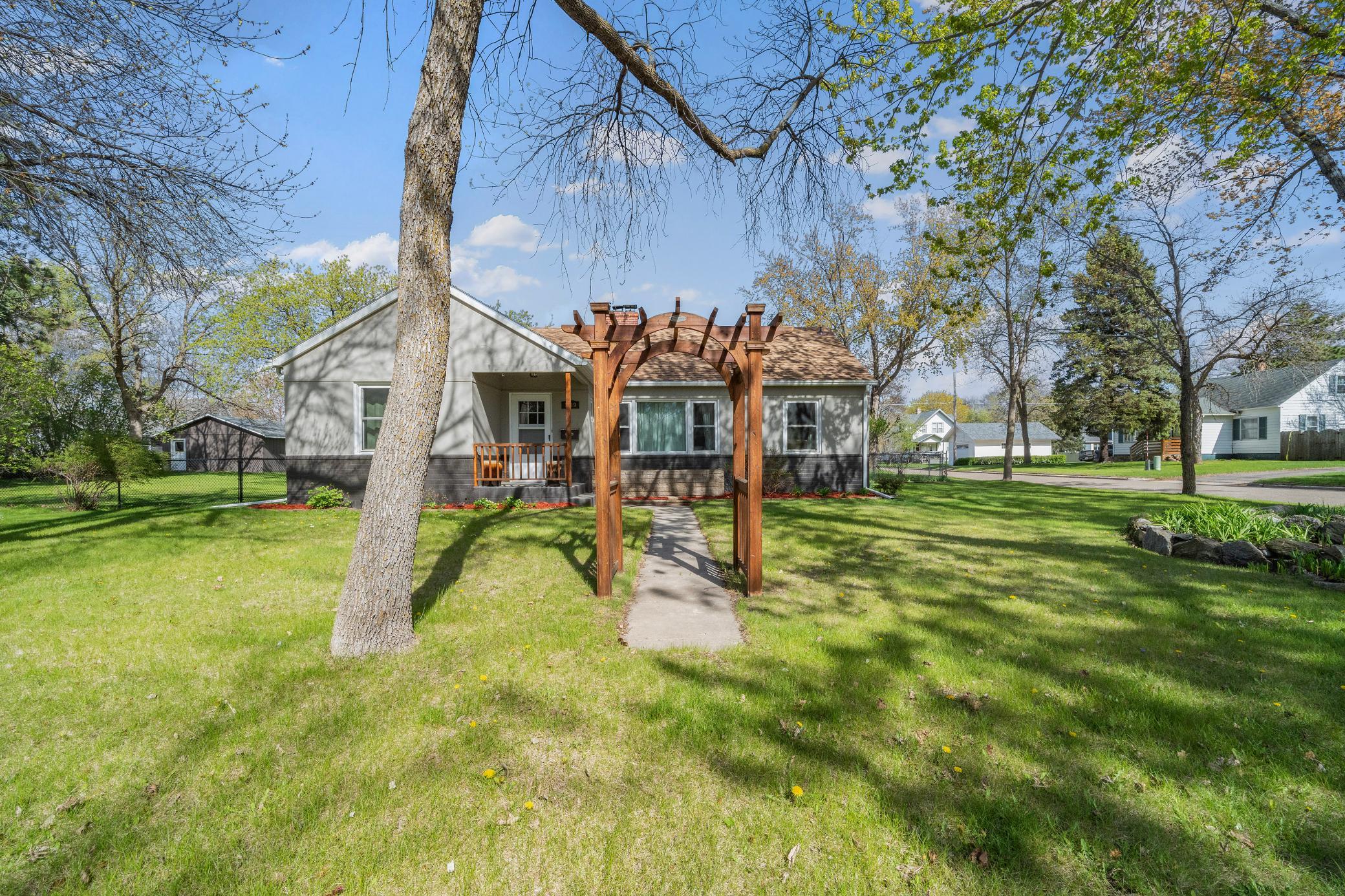 1st image of 1019 Ash St, Alexandria, MN 56308 | MLS# 7113100