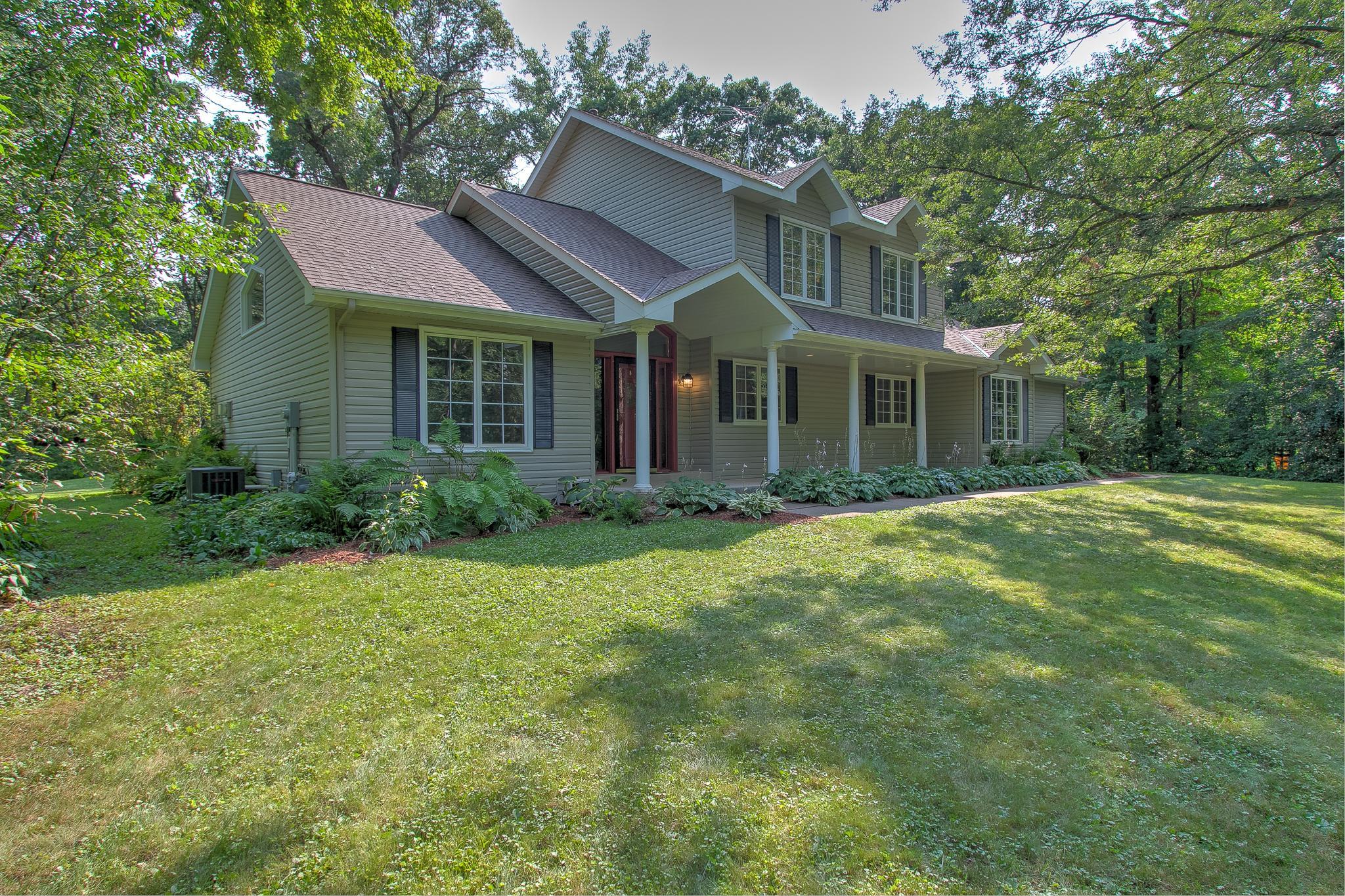 2nd image of 7231 407th St, North Branch, MN 55056 | MLS# 7113124