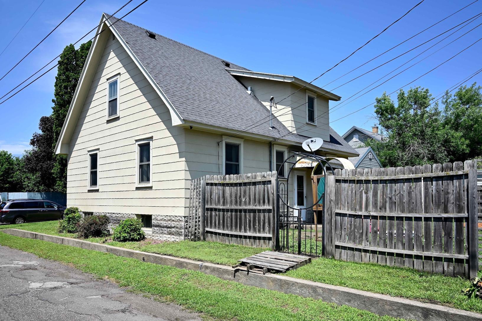 20th image of 460 Kansas St, Winona, MN 55987 | MLS# 7113132