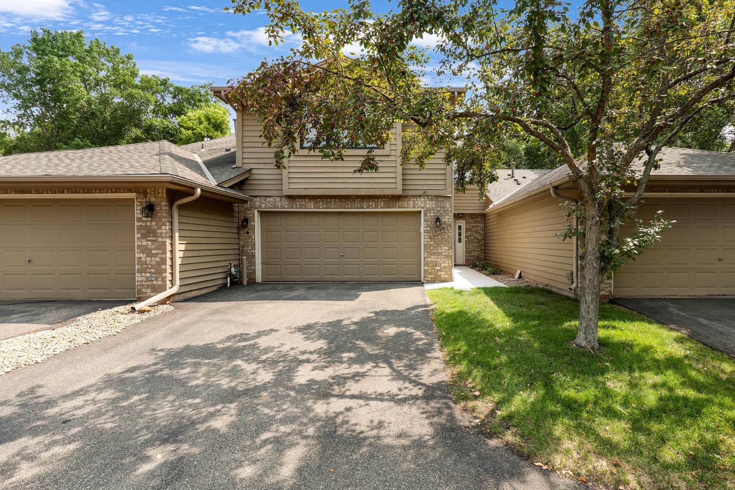 1st image of 13108 Gemstone Ct, Saint Paul, MN 55124 | MLS# 7113136