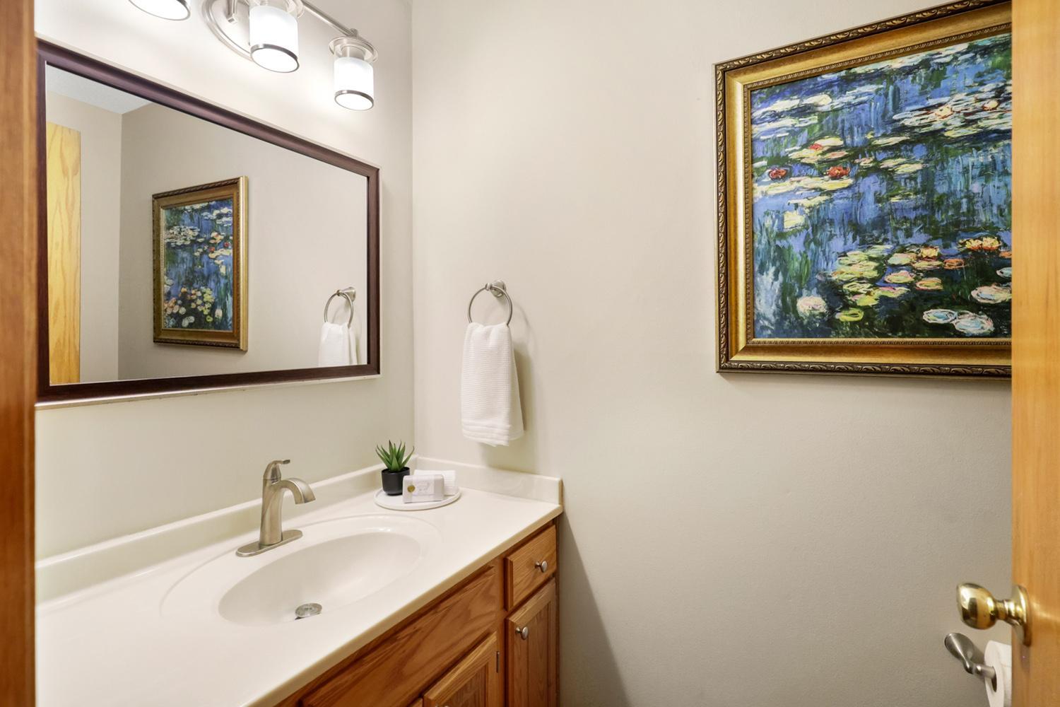 5th image of 13108 Gemstone Ct, Saint Paul, MN 55124 | MLS# 7113136