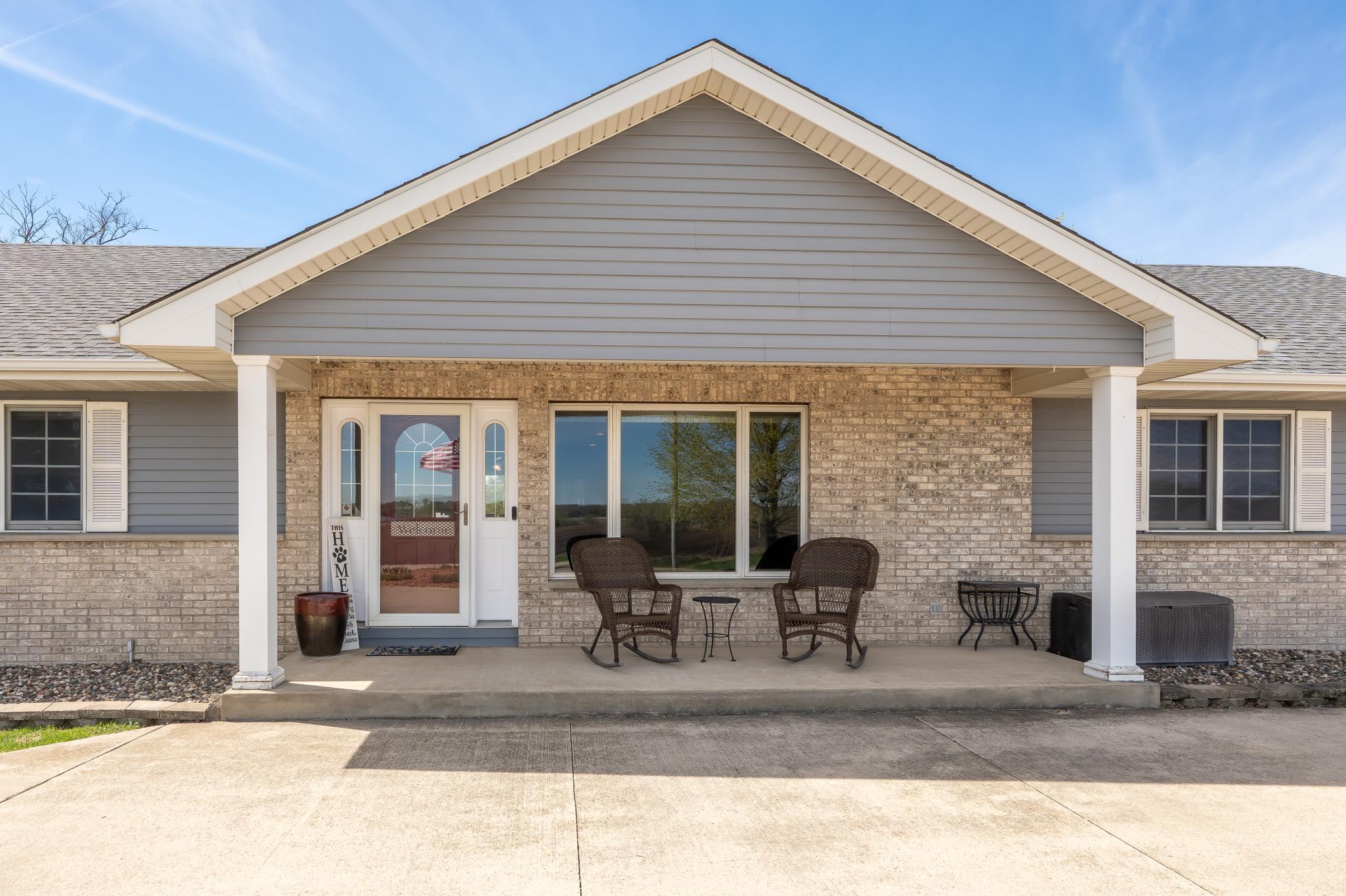 3rd image of 7195 County Road 10 E, Chaska, MN 55318 | MLS# 7113141