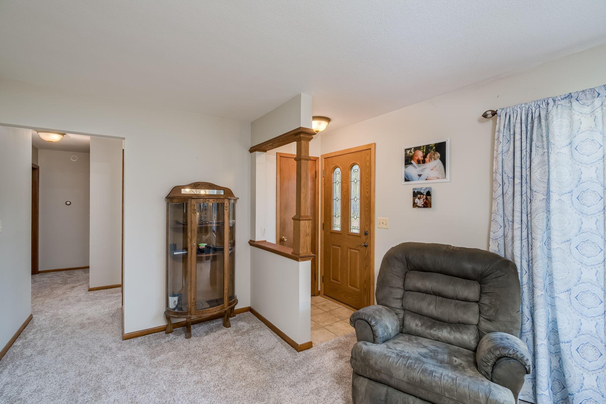2nd image of 210 Walnut Ave, Madison Lake, MN 56063 | MLS# 7113146