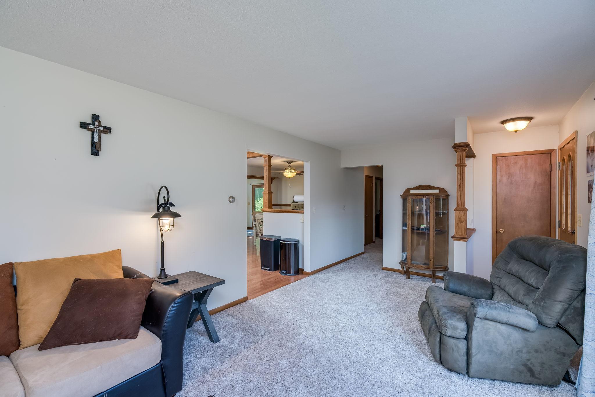 4th image of 210 Walnut Ave, Madison Lake, MN 56063 | MLS# 7113146