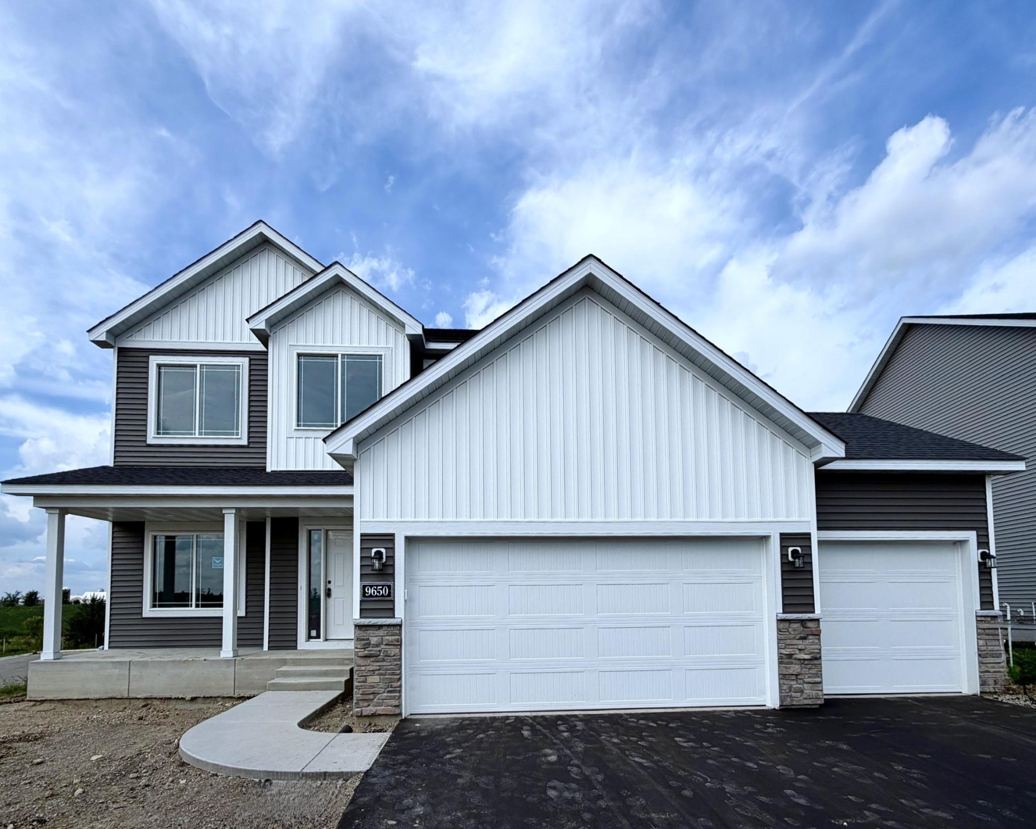 1st image of 9650 32nd St Ne, Saint Michael, MN 55376 | MLS# 7113152
