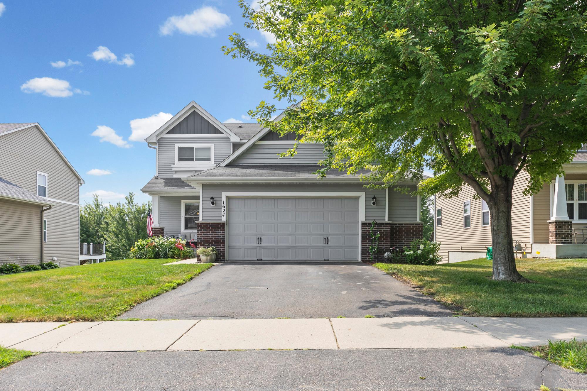 2nd image of 1624 Hackberry Ct, Carver, MN 55315 | MLS# 7113168