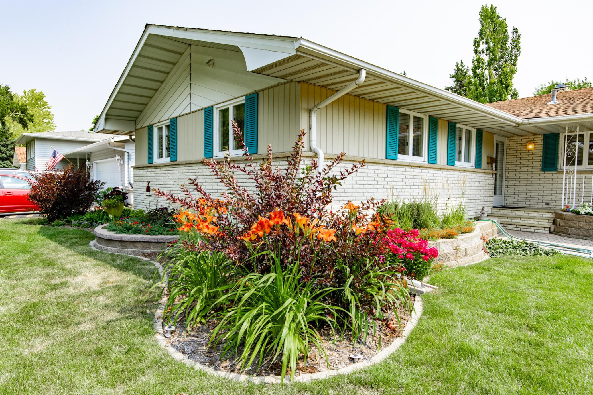 3rd image of 1217 Oak St N, Fargo, ND 58102 | MLS# 7113180