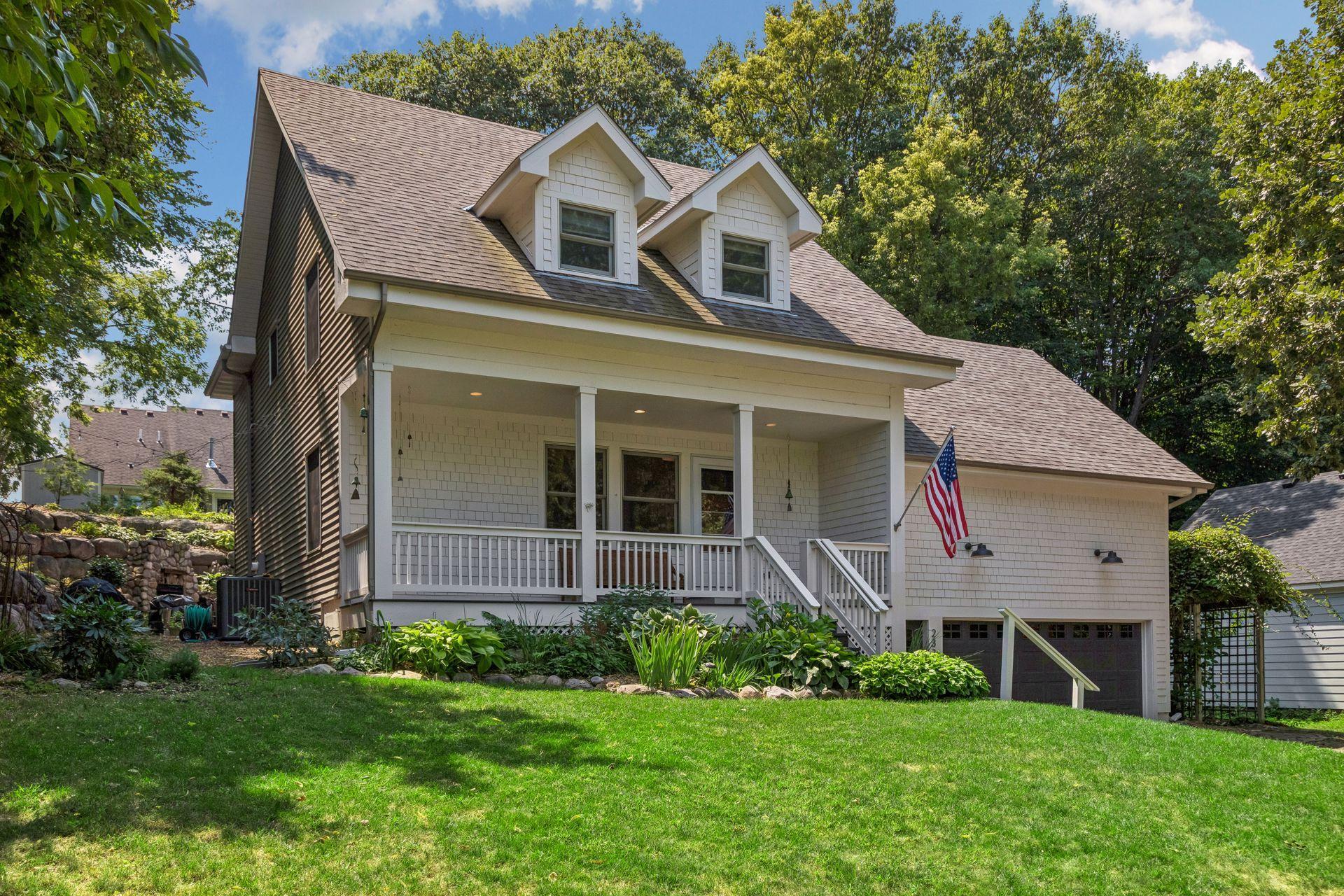 1st image of 23355 Academy Ave, Excelsior, MN 55331 | MLS# 7113188